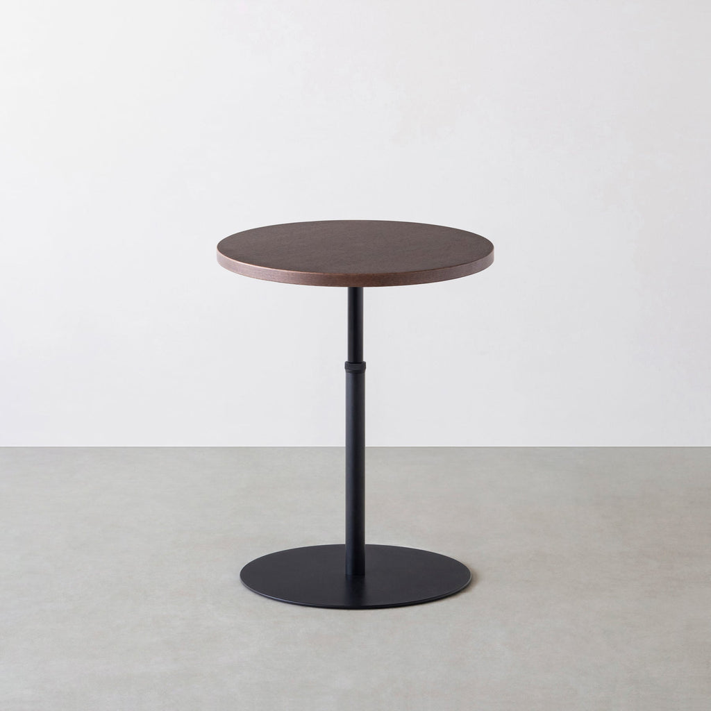 Kanademonoのウェンジのカフェテーブル