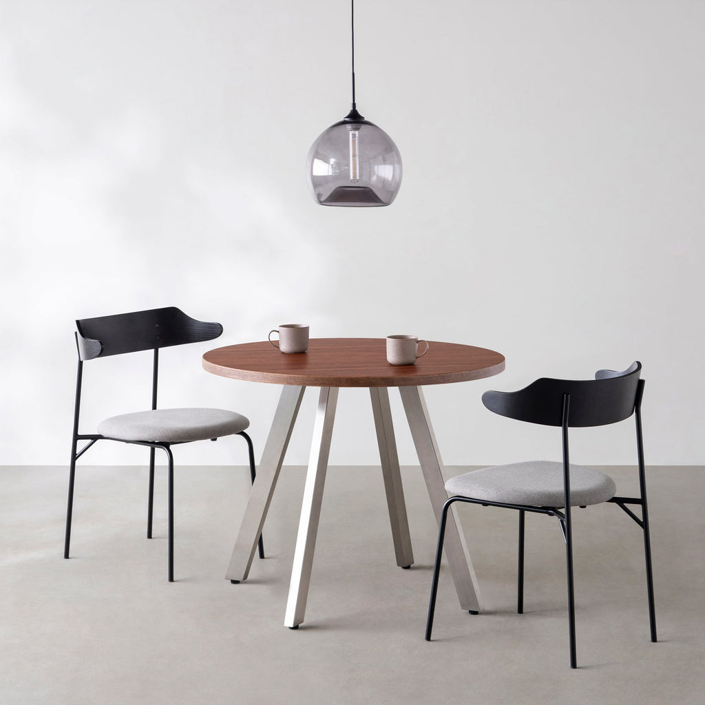 Kanademonoのブビンガのカフェテーブル