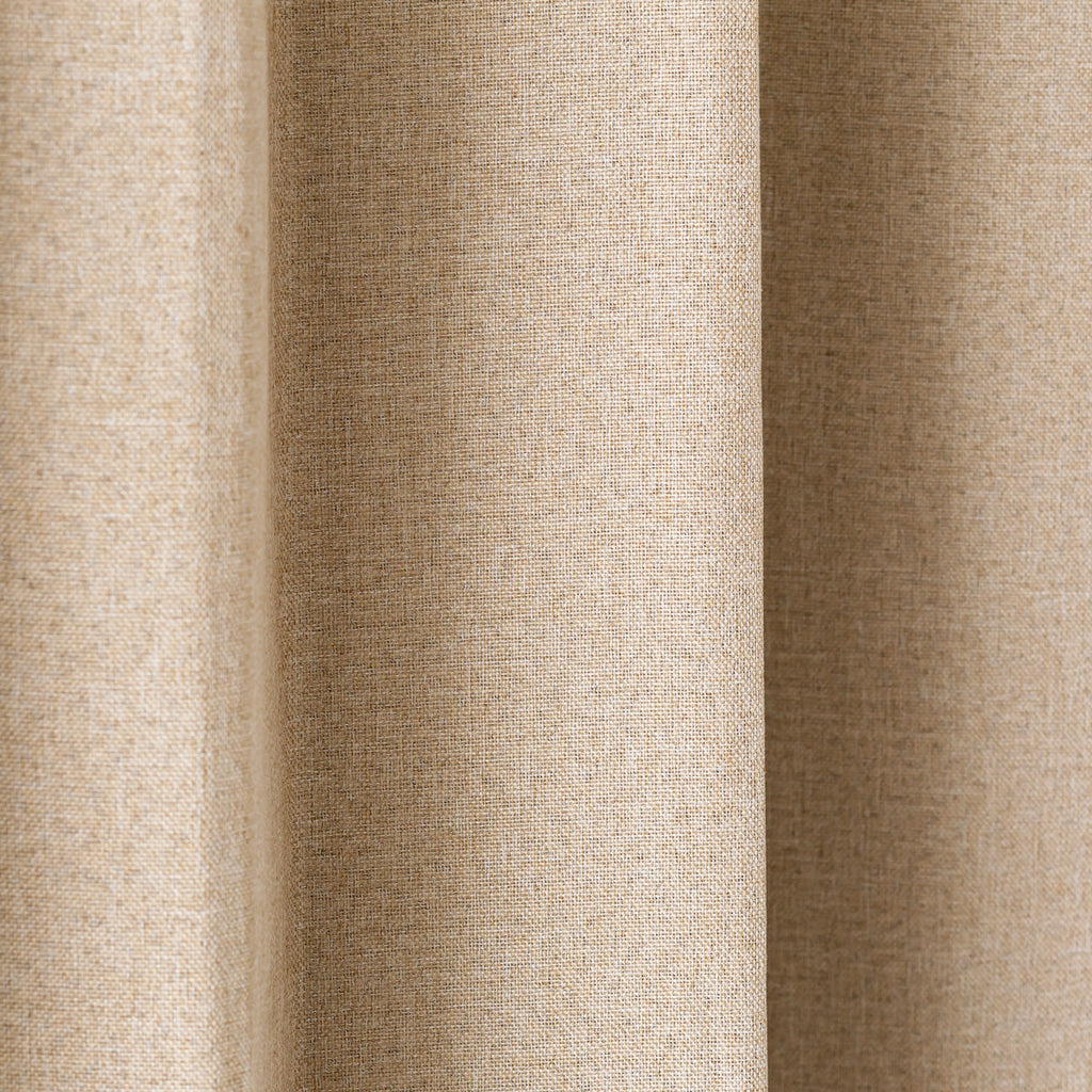 ウォッシャブル・形状記憶のベージュの遮光無地カーテン