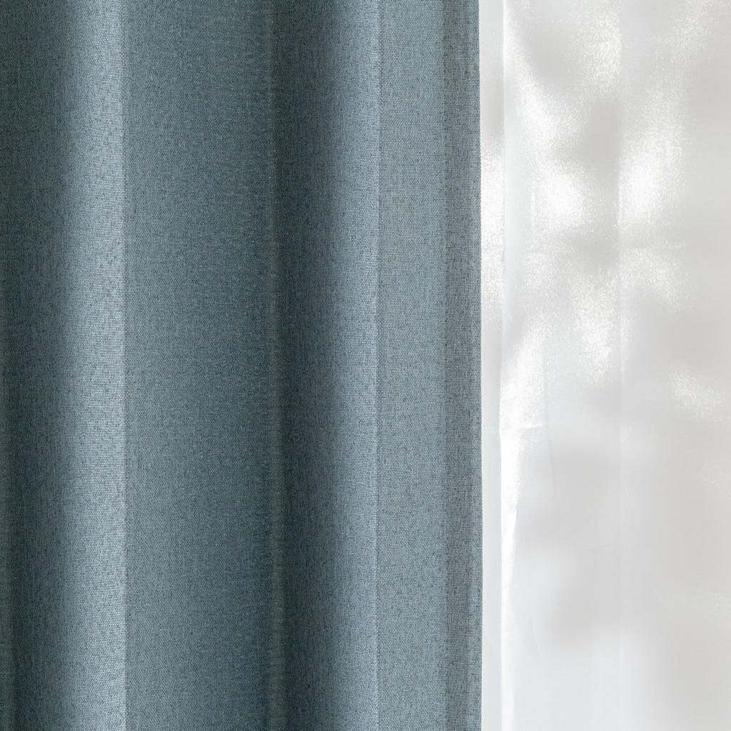 ウォッシャブル・形状記憶のベージュの遮光無地カーテン