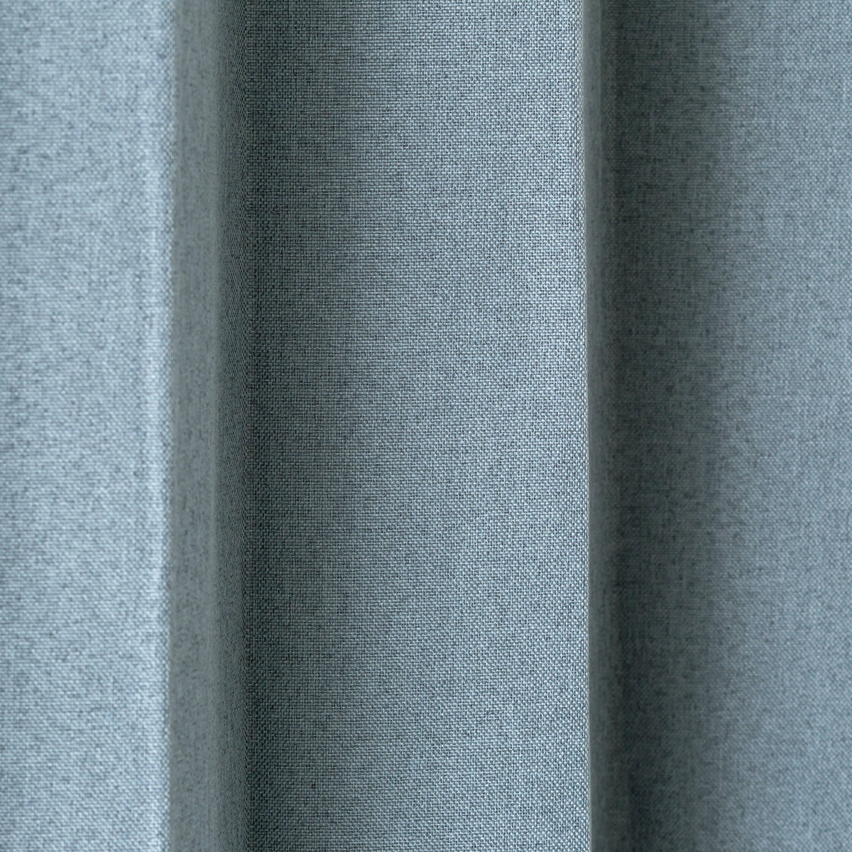 ウォッシャブル・形状記憶のベージュの遮光無地カーテン