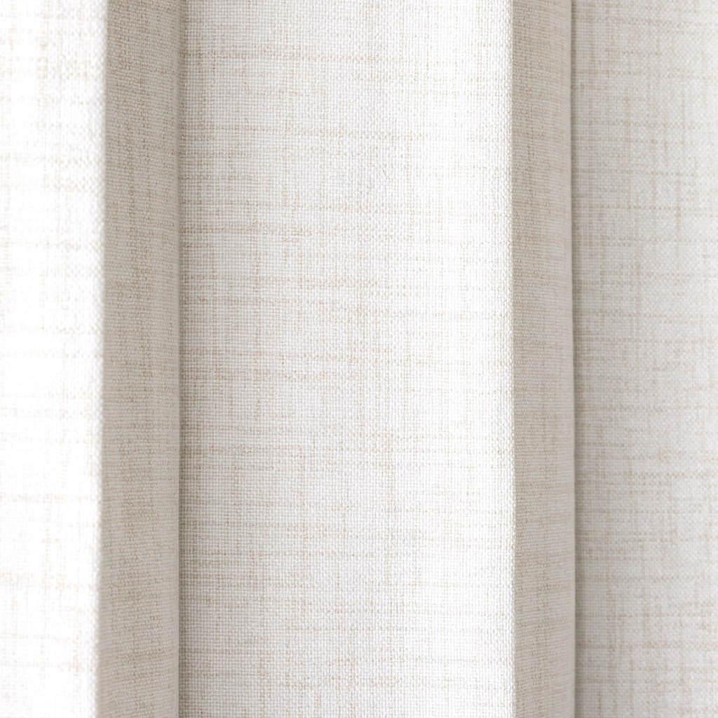 防音・遮熱・保温・完全遮光・形状記憶機能のあるプリーツカーテン（ベージュ）