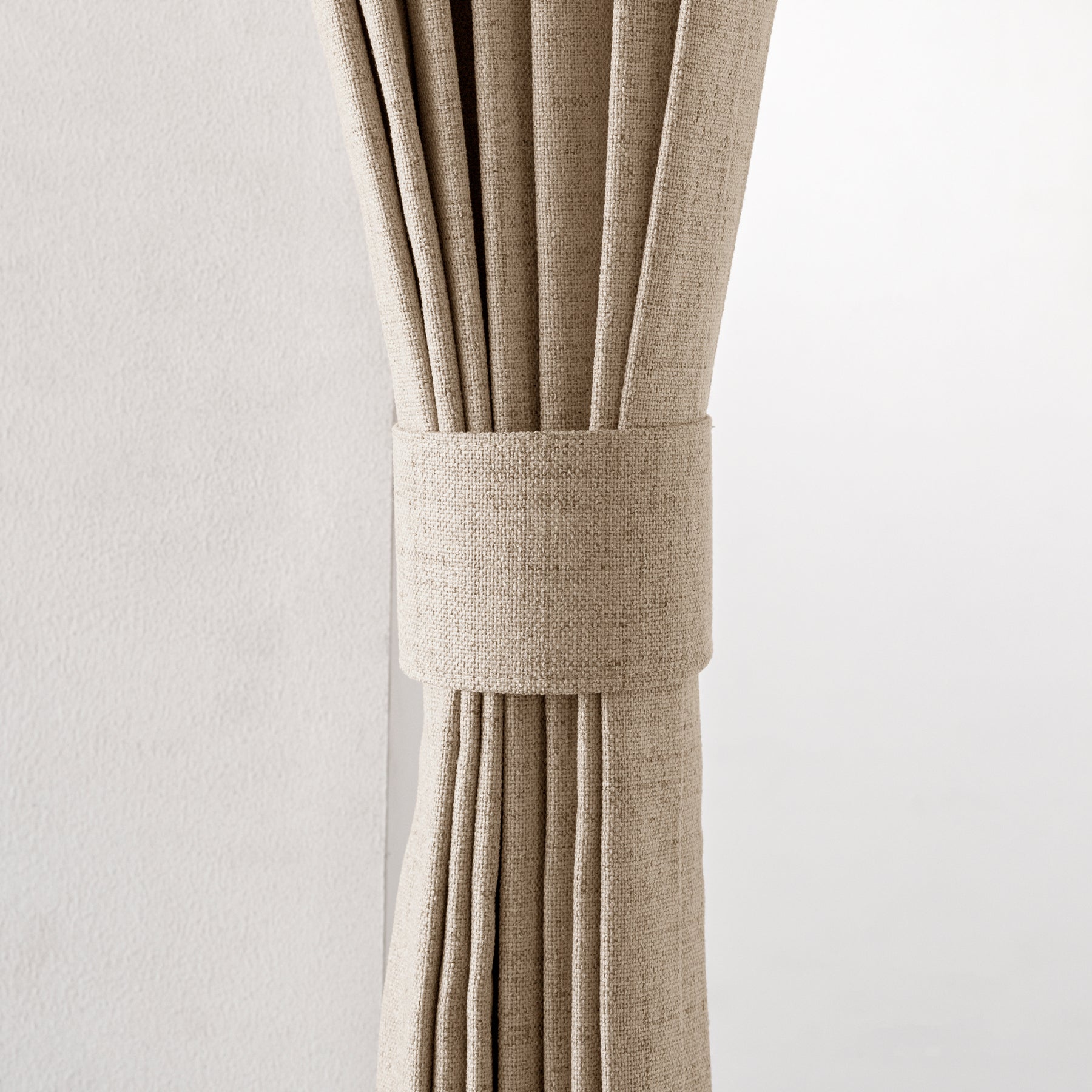 防音・遮熱・保温・完全遮光・形状記憶機能のあるプリーツカーテン（ブラウン）