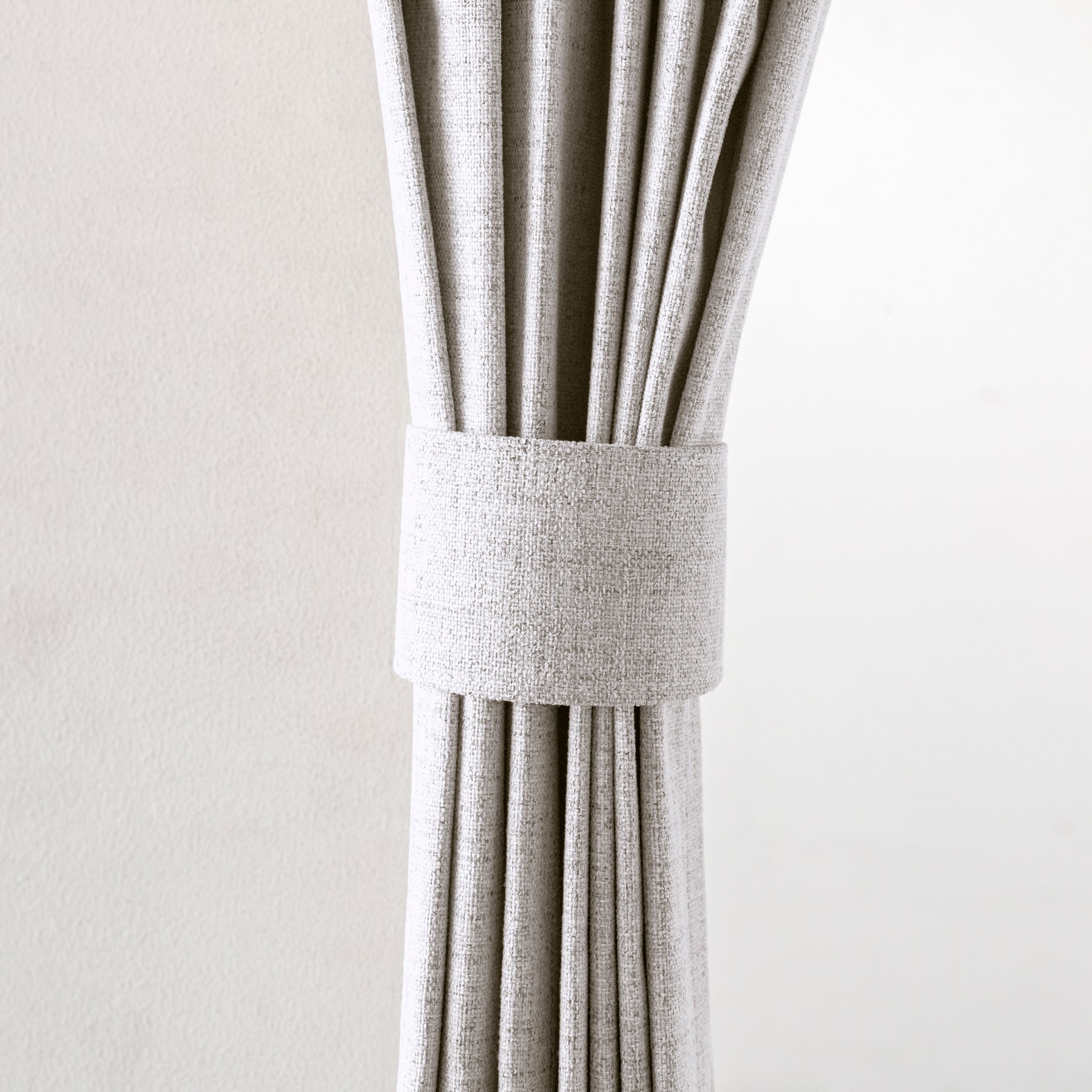 防音・遮熱・保温・完全遮光・形状記憶機能のあるプリーツカーテン（ライトグレー）