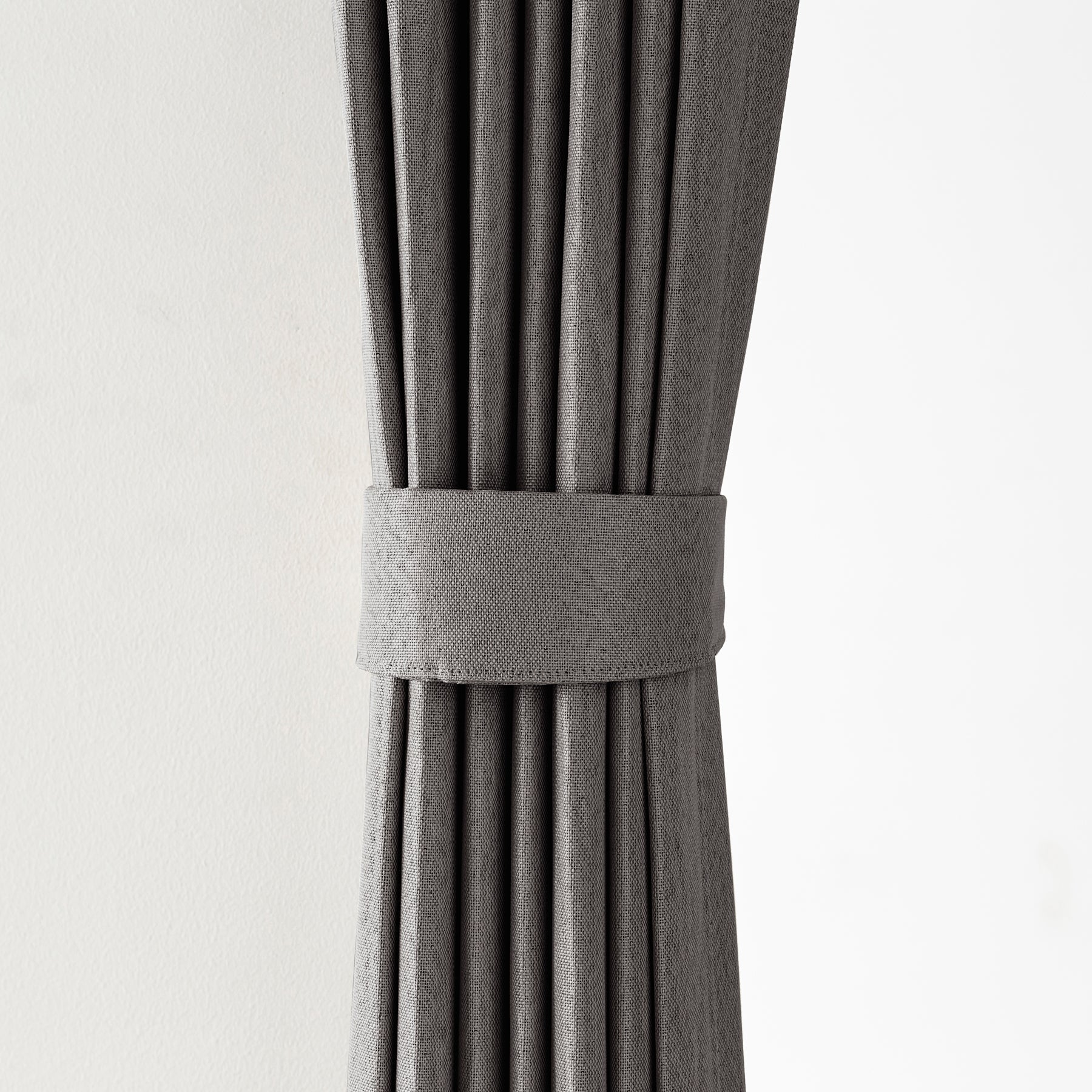 ウォッシャブル・形状記憶のベージュの遮光無地カーテン