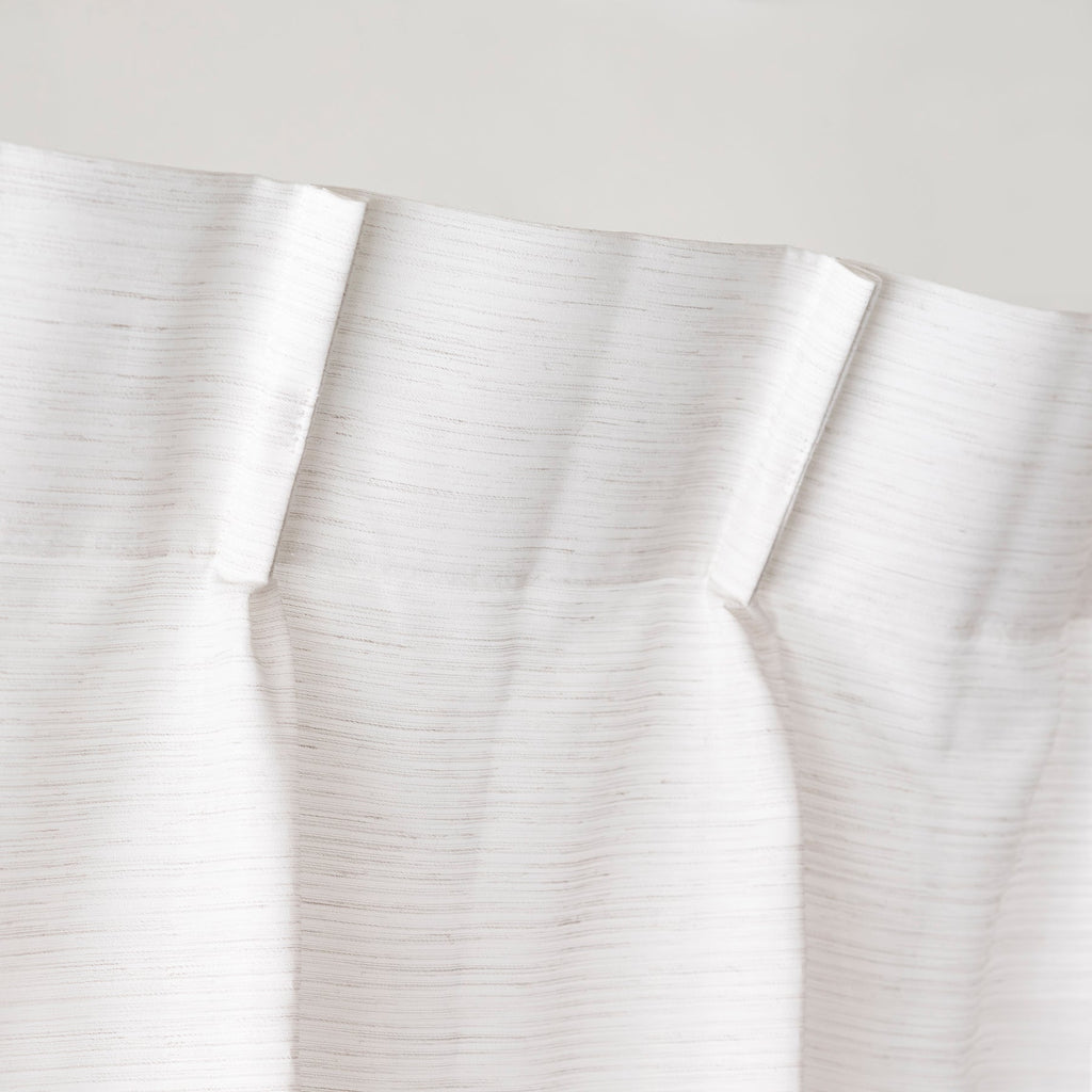 UVカット機能のある遮像レースカーテン