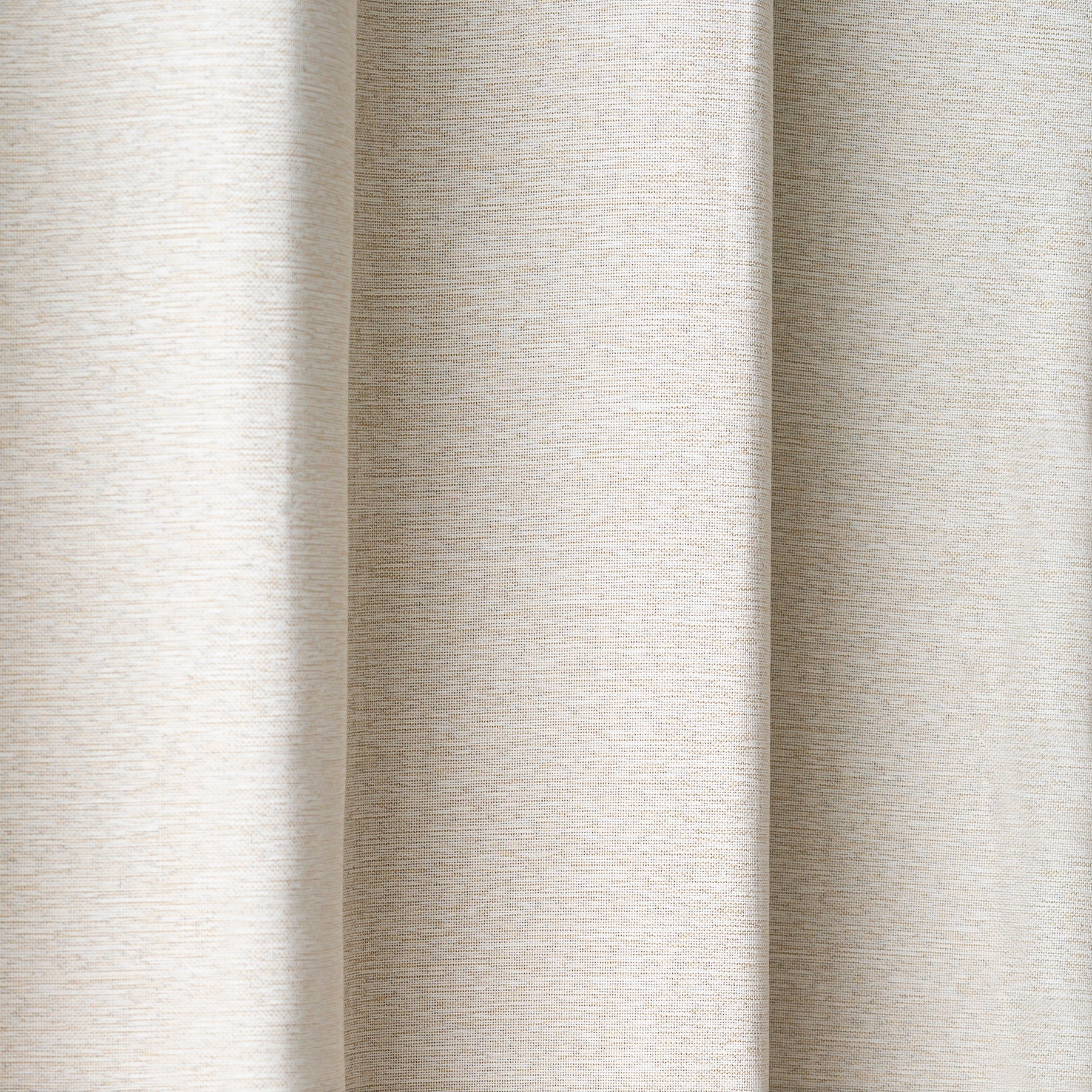 断熱機能のある遮光プリーツカーテン（アイボリー）