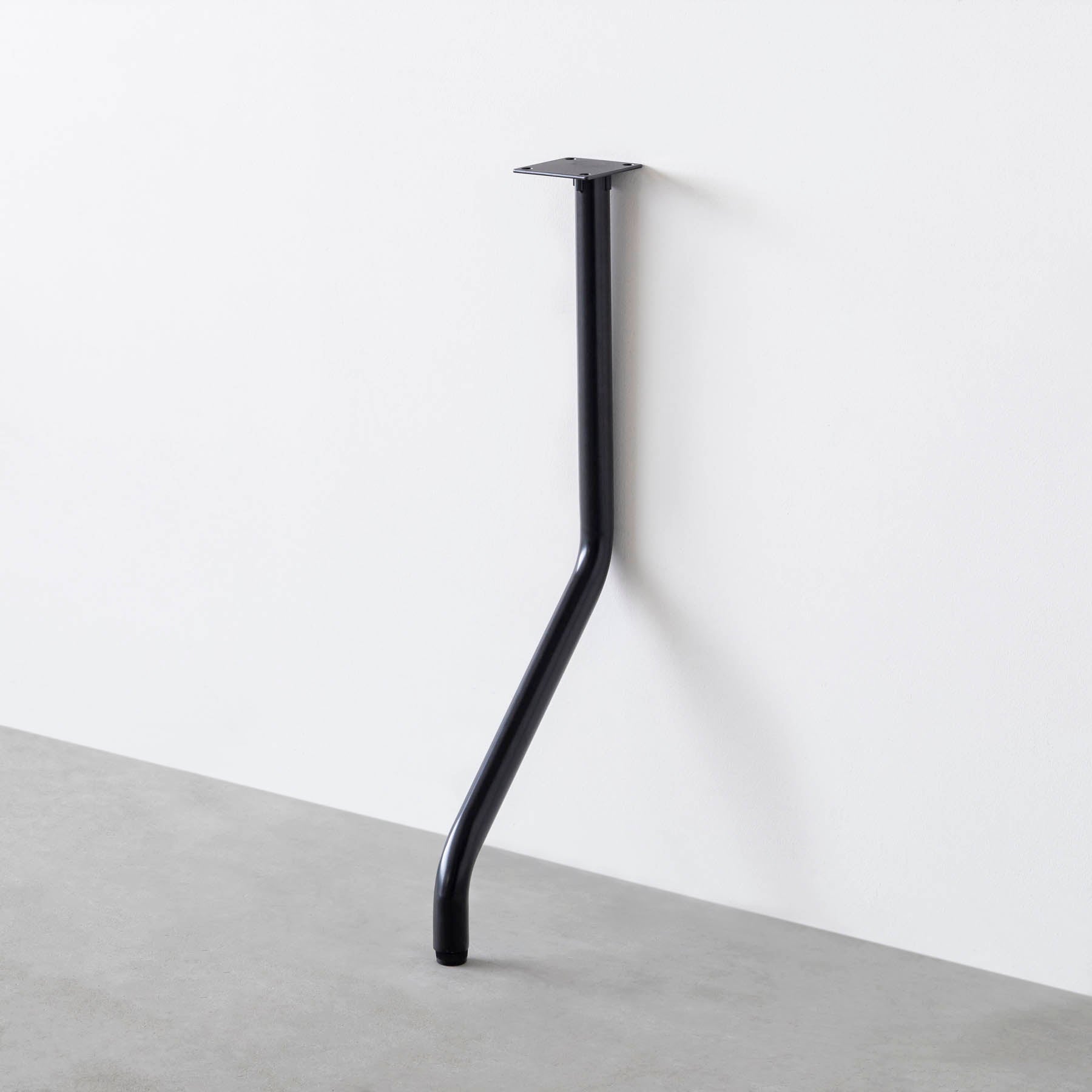 THE LEGS / Curvepipe × Black Steel