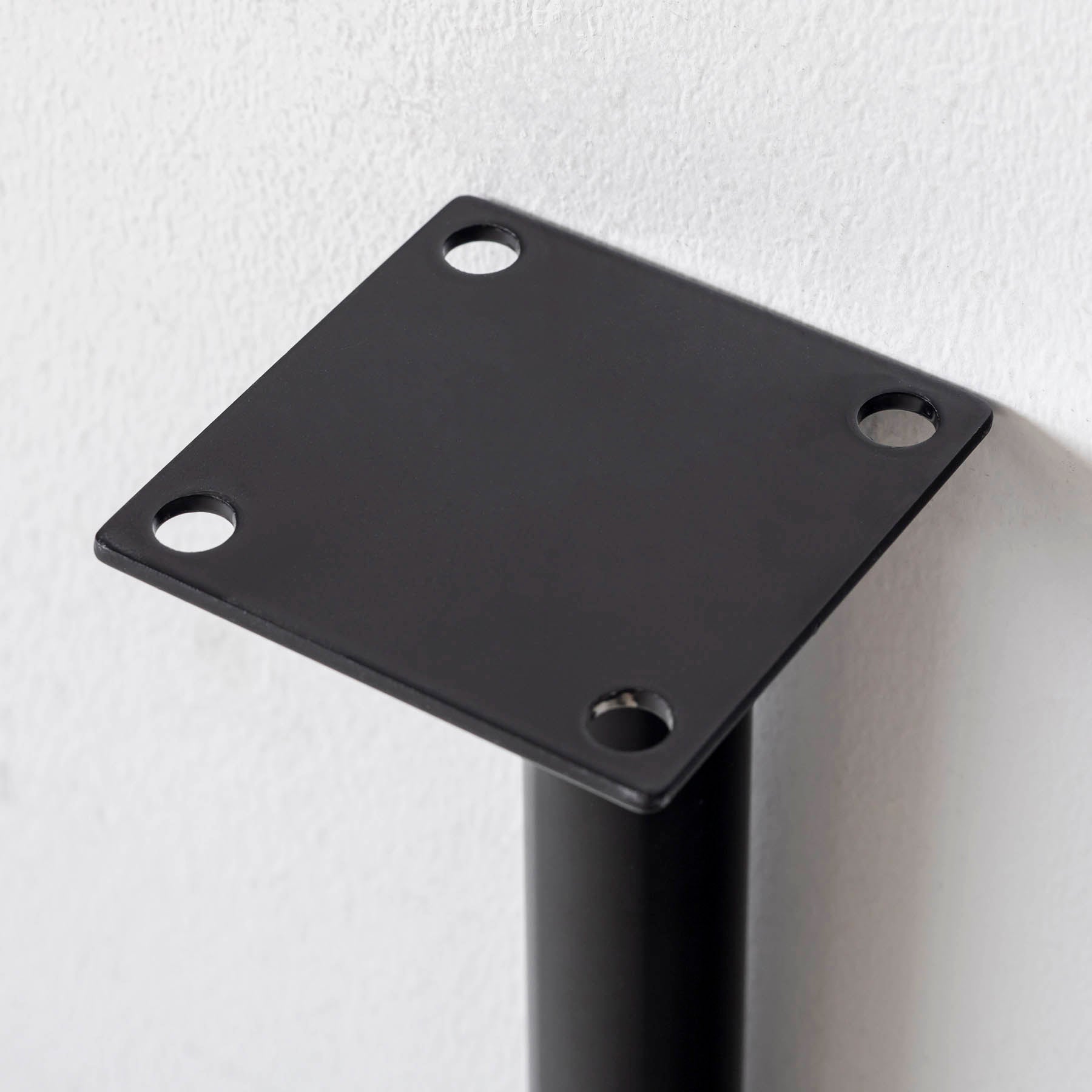 THE LEGS / Curvepipe × Black Steel