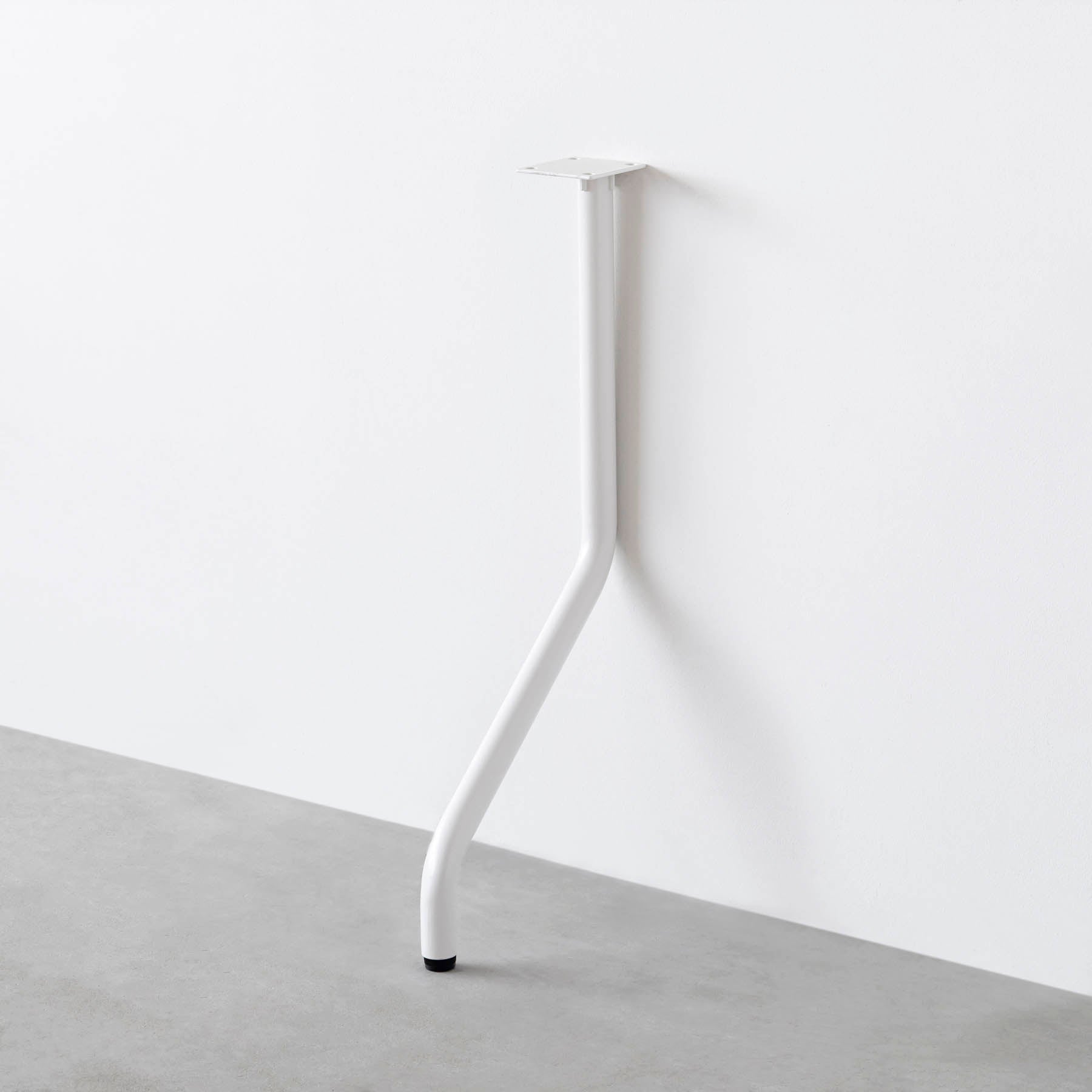 THE LEGS / Curvepipe × White Steel