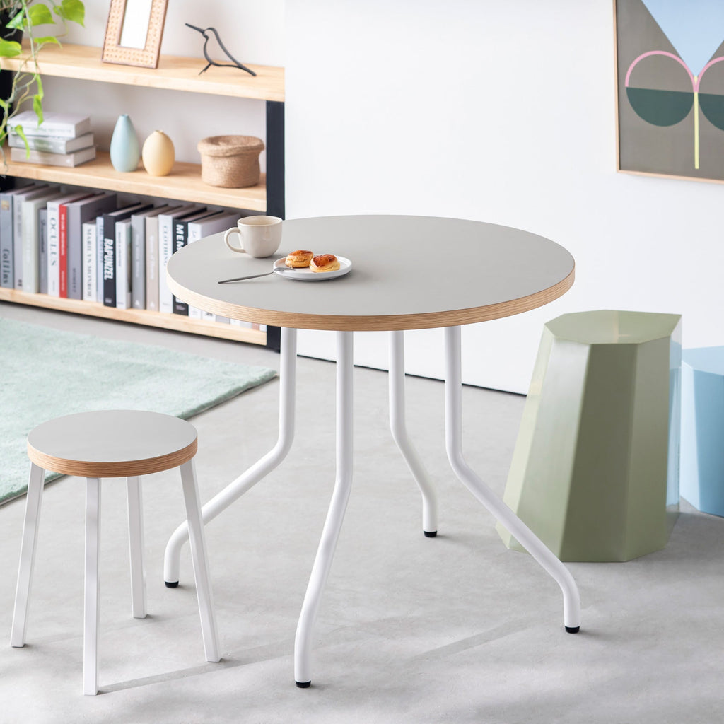 スマート造作カフェテーブル / リノリウム 全32色　白スチール脚 4本脚 × ラウンド φ61 - 80