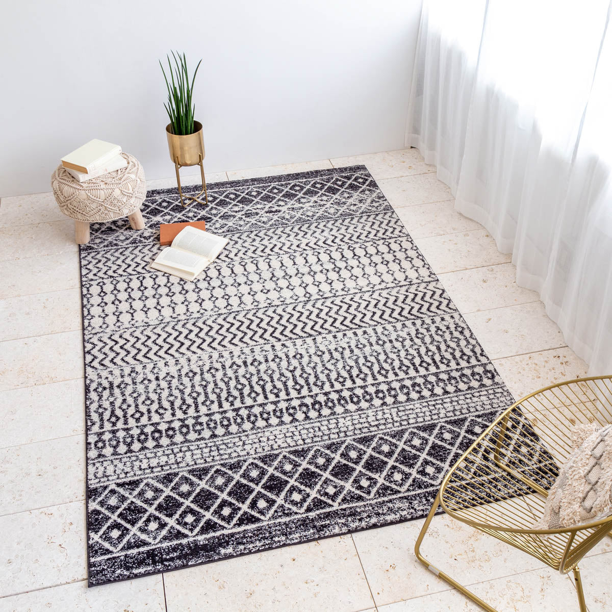 Contemporary Zemmour Rug　160×230