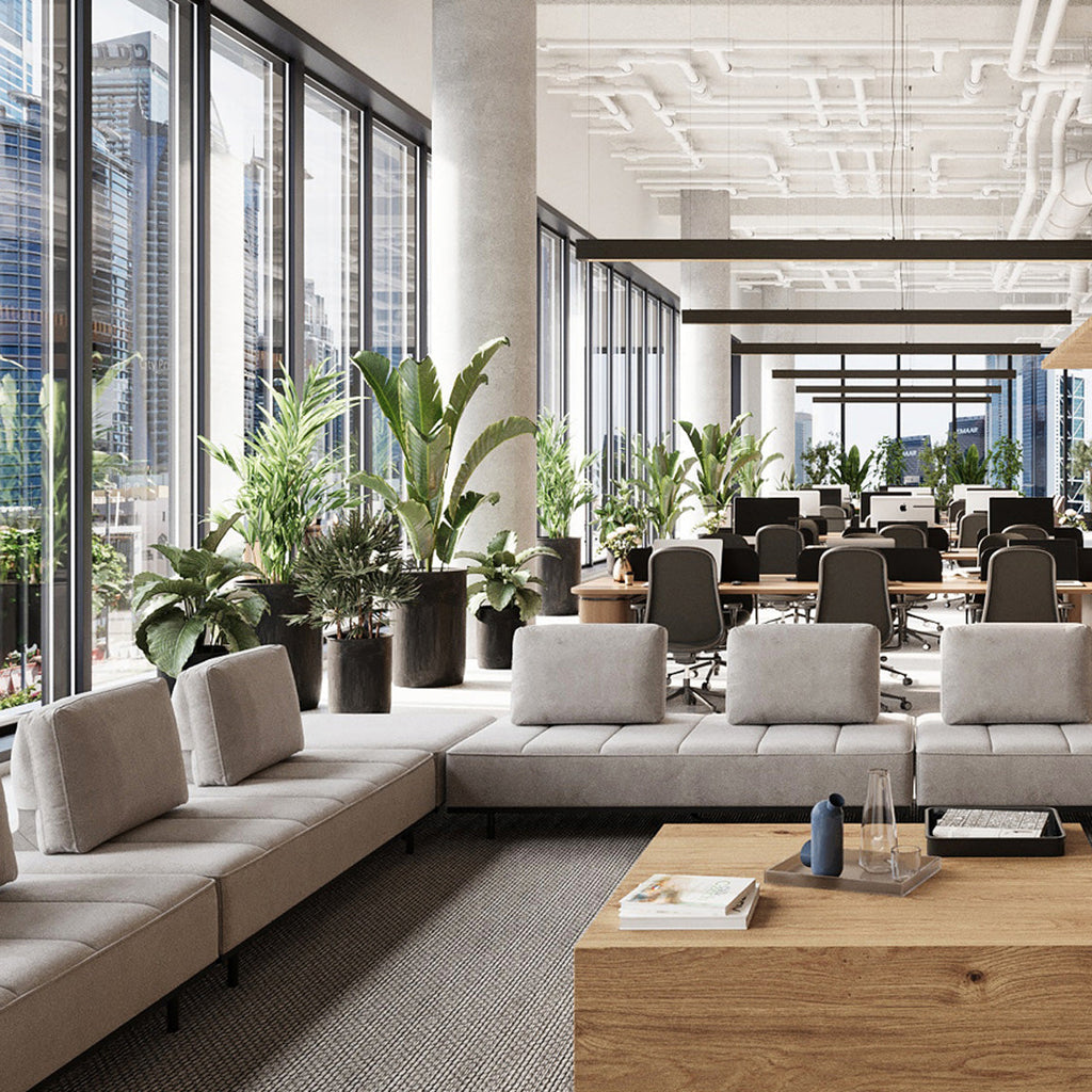 スエード生地が特徴のソファーベース サンドベージュ