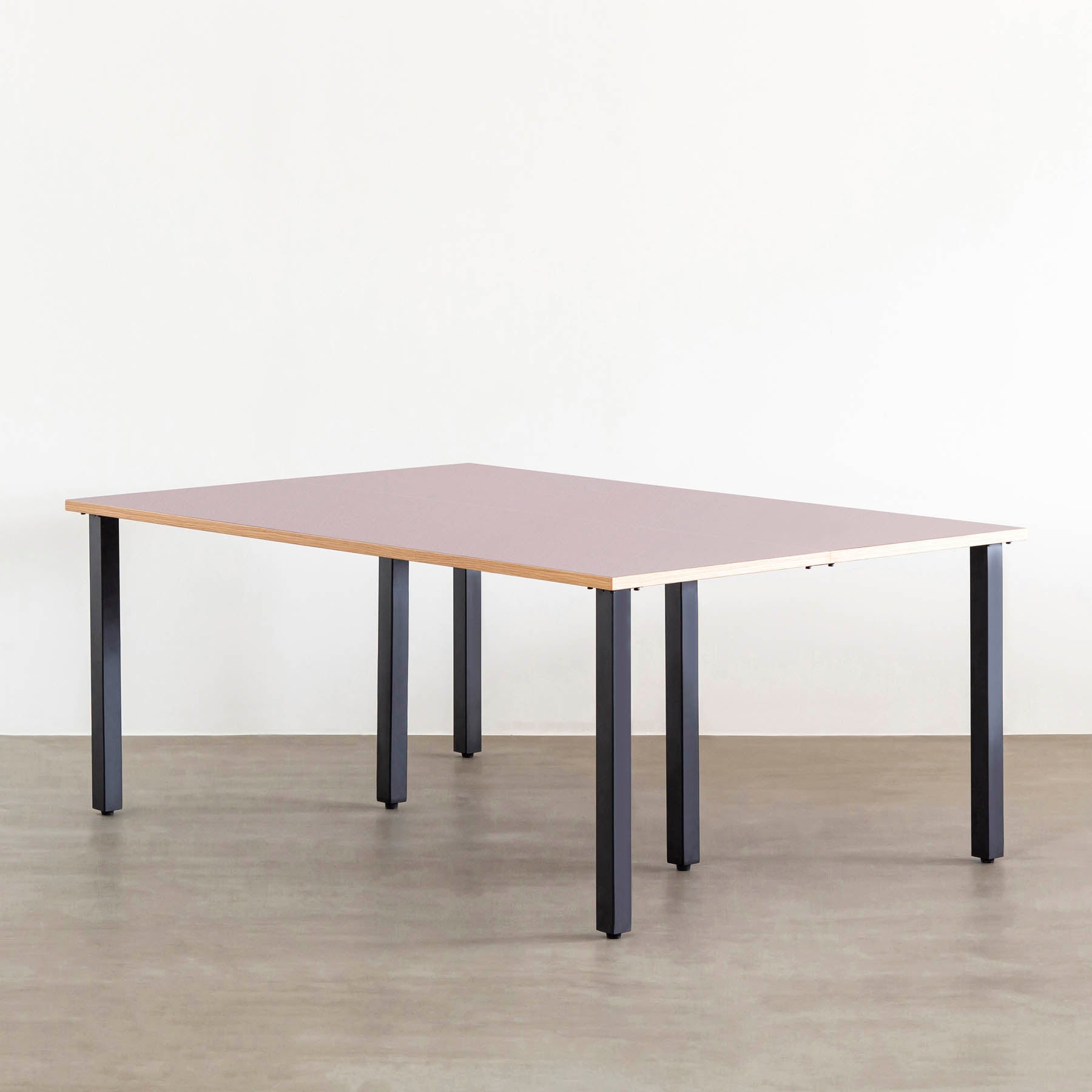 スマート造作テーブル / リノリウム レッド・オレンジ系 × 黒スチール脚 × W100 - 180cm  D80 - 120cm