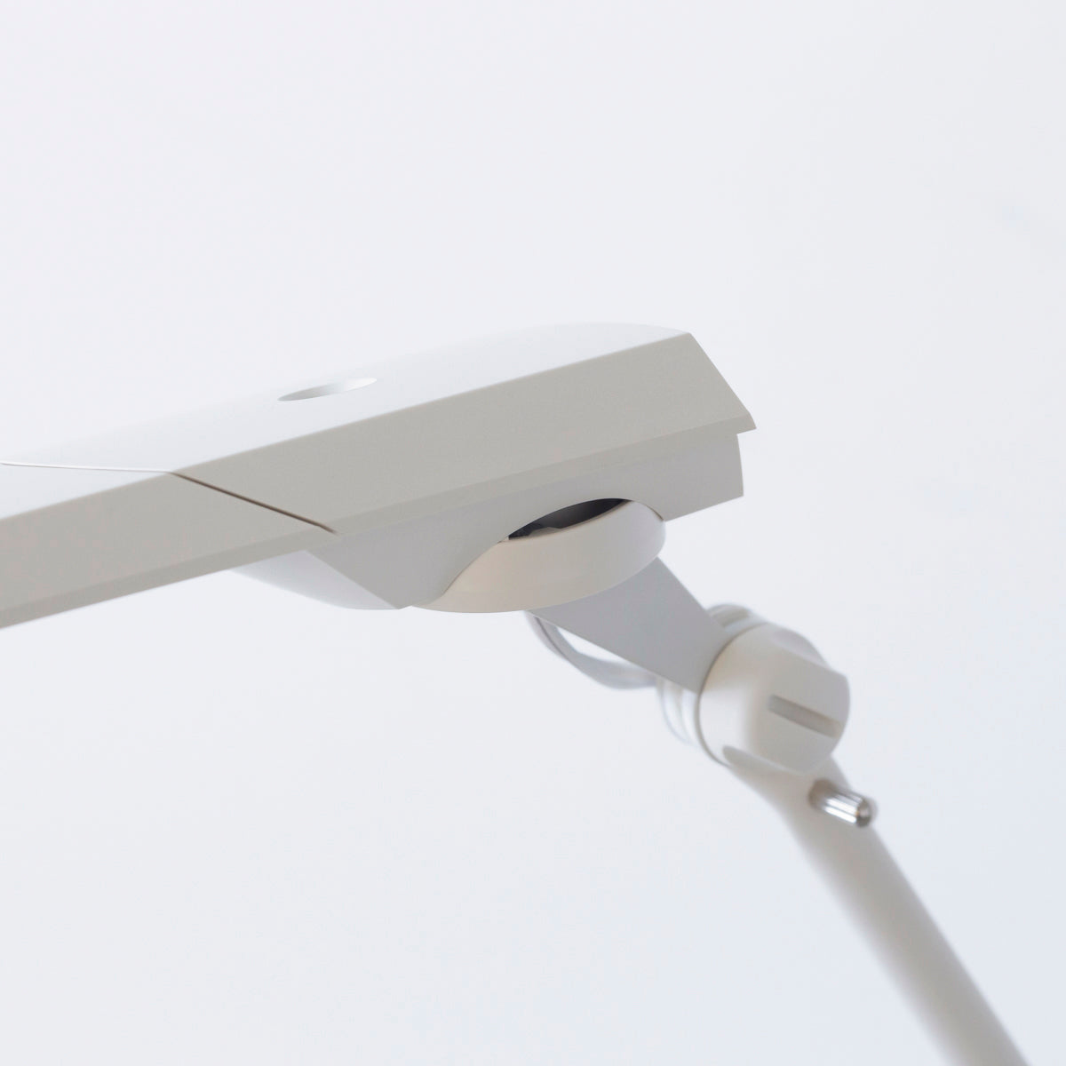 Slim - Stylish　Touchless Matte Desk Lamp　クランプ式