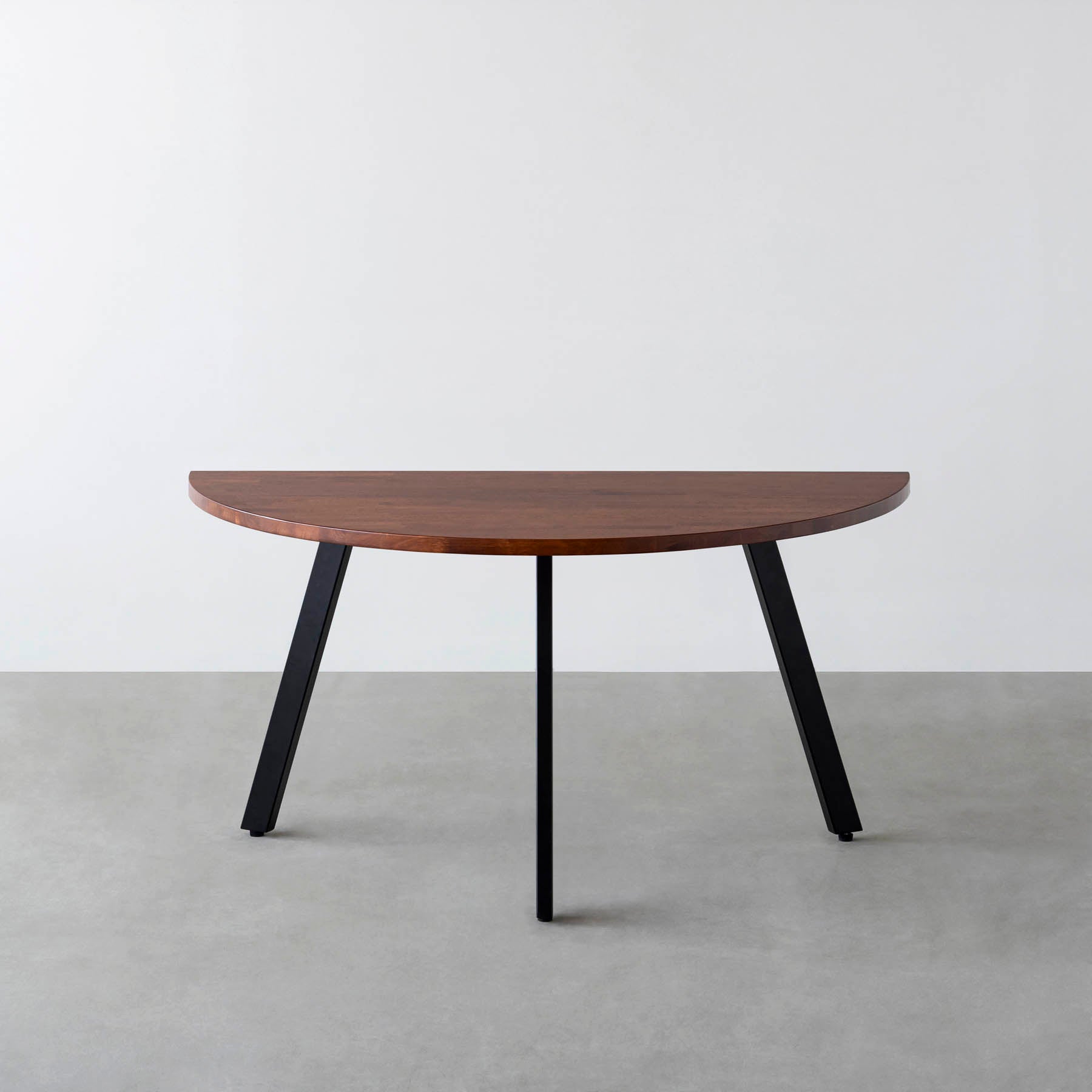 スマート造作テーブル / 半円 × ラバーウッド × 黒スチール脚