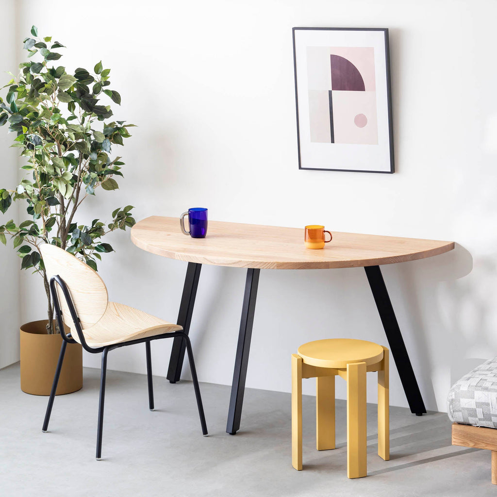 スマート造作テーブル / 半円 × 無垢 ホワイトアッシュ × 黒スチール脚