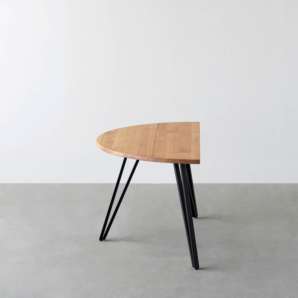スマート造作テーブル / 半円 × 無垢 ホワイトアッシュ × 黒スチール脚