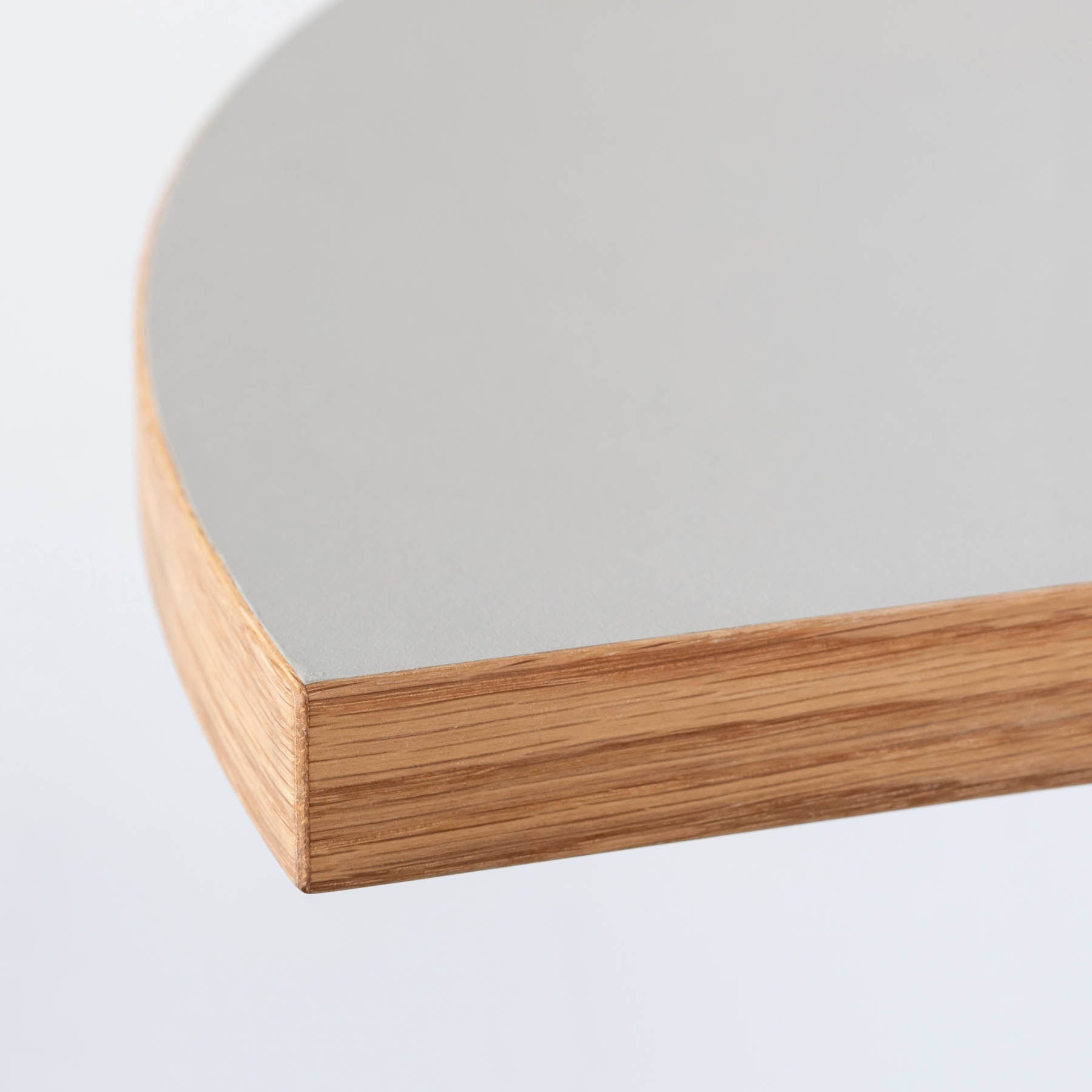 スマート造作テーブル / 半円 × リノリウム 全32色 × 黒スチール脚