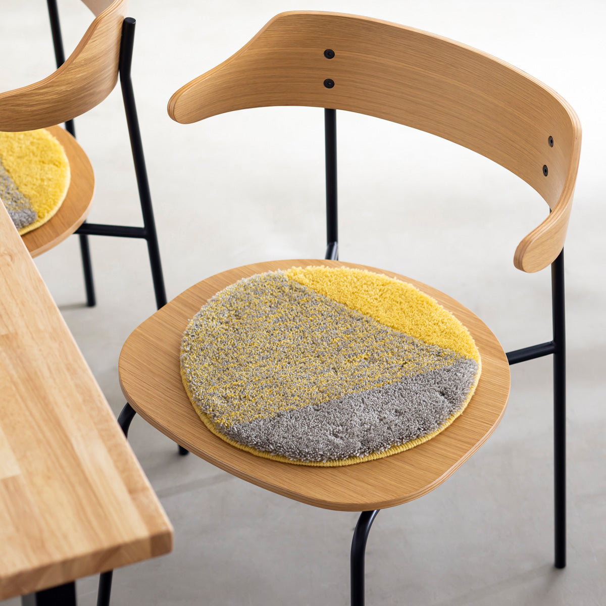 MIYOSHI RUG × KANADEMONO Hand Tufted Chair Rug 2 set – SITURAEMON