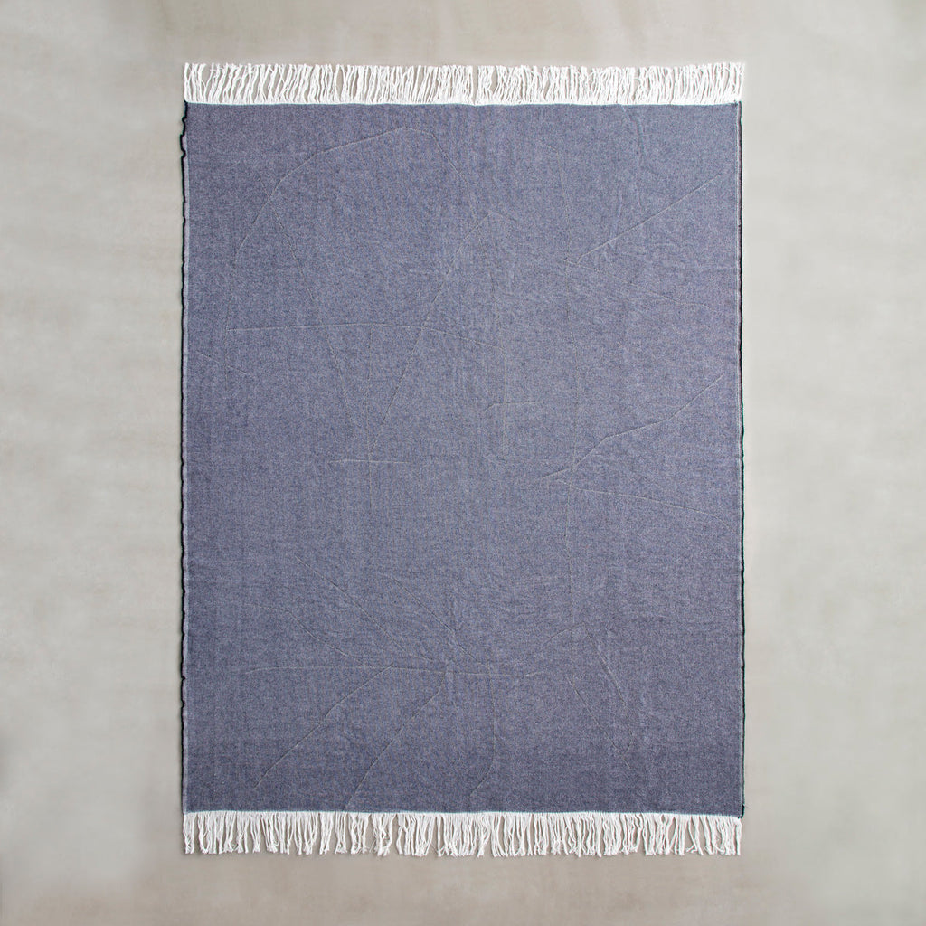 KOTAのSUNOKO BEDへのAdd-onシリーズTonakai Blanketブラック×ネイビー（裏面）