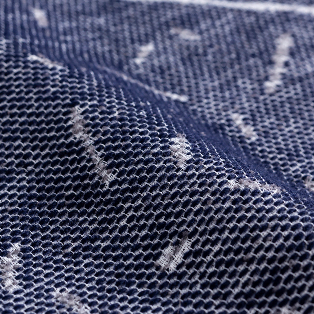 KOTAのSUNOKO BEDへのAdd-onシリーズのナイトストール・ブルー（表面生地detail）