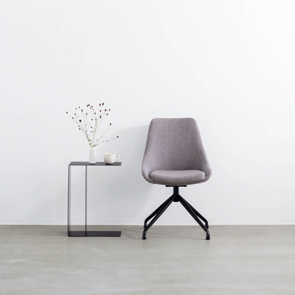 【KANADEMONO】Swivel-Modernシンプルモダンな回転チェア Swivel - Modern シンプルモダンな回転チェア – KANADEMONO