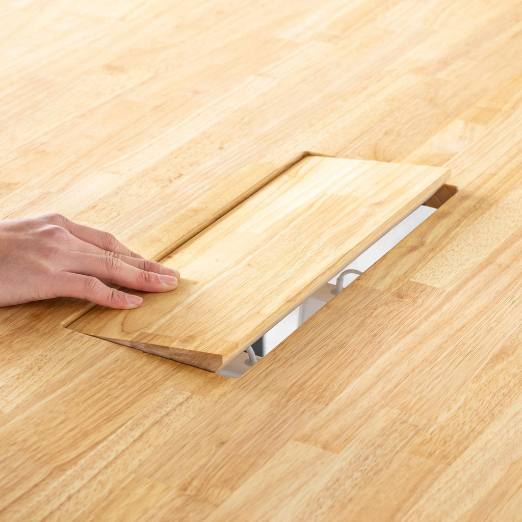 かなでもののBLOCK&TRAY付きのナチュラルなラバーウッド材の天板とスクエアの鉄脚を組み合わせたスタンディングデスク（木製ブロック4）