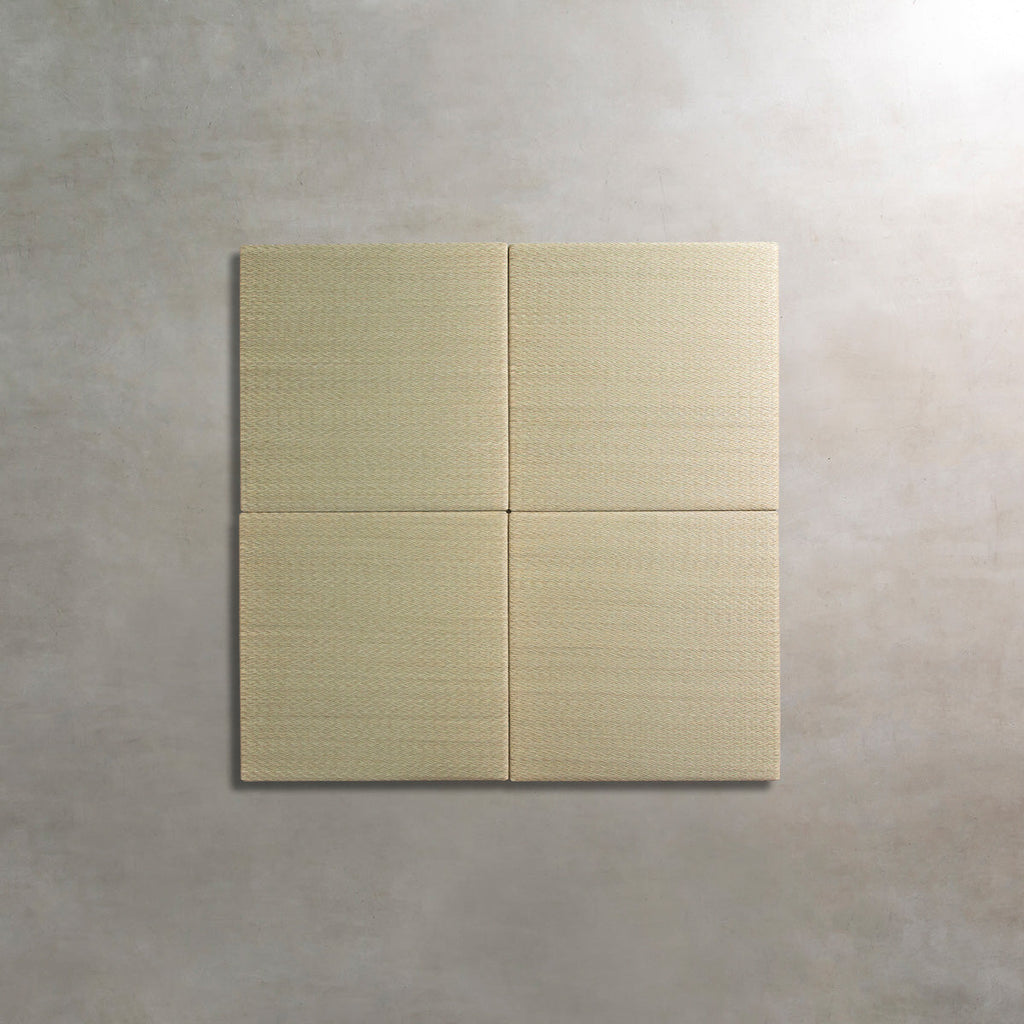 ヘリなしでスタイリッシュに仕上げた洗練された印象の70 × 70cmの置き畳（4枚俯瞰カット）