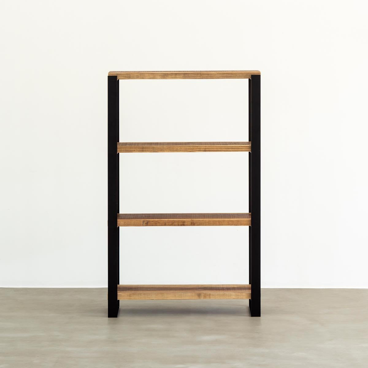 Kanademonoのヴィンテージウッドの棚板とアイアン脚を組み合わせたシェルフ（正面）