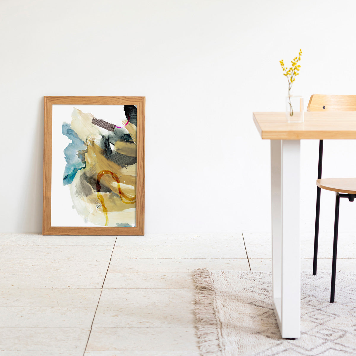 Kanademonoのアースカラー＋ブルーをアクセントに多様なタッチで描いた抽象画水彩アートA2＋ナチュラルウッドフレーム（ダイニング使用例）