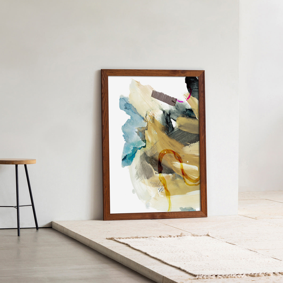 Kanademonoのアースカラー＋ブルーをアクセントに多様なタッチで描いた抽象画水彩アートA1＋ブラウンウッドフレーム（エントランス使用例）
