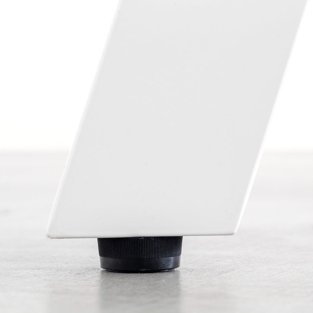 THE CAFE TABLE / リノリウム 全32色　White Steel 4本脚 × ラウンド φ101 - 120