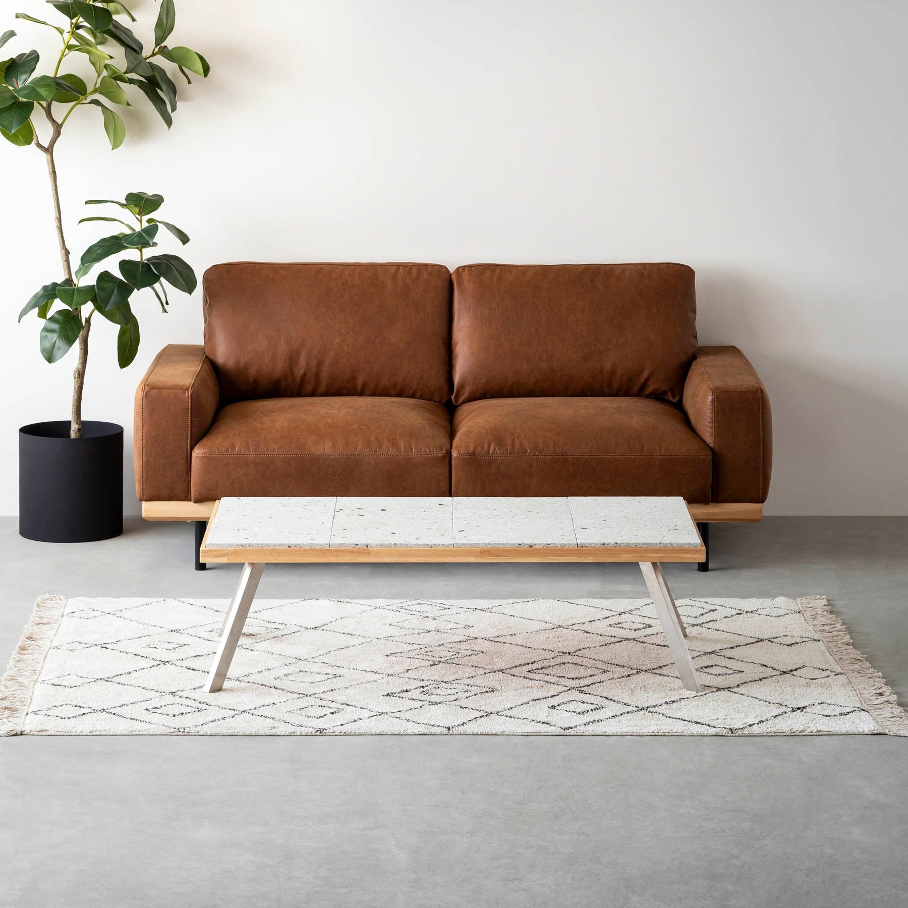 スマート造作ローテーブル / 大谷石 × ラバーウッド × ステンレススチール脚