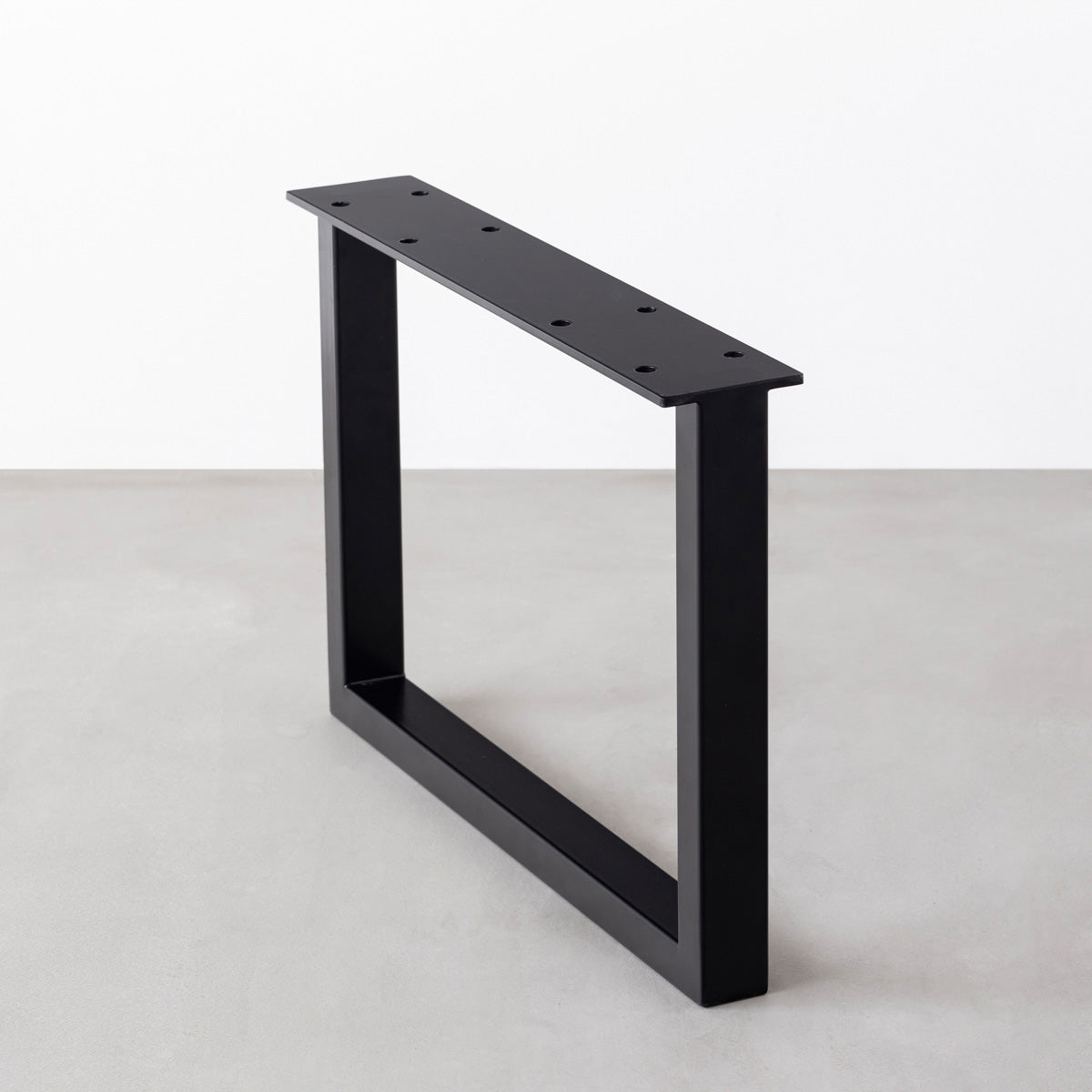 Kanademonoのニューギニアウォルナットのローテーブル