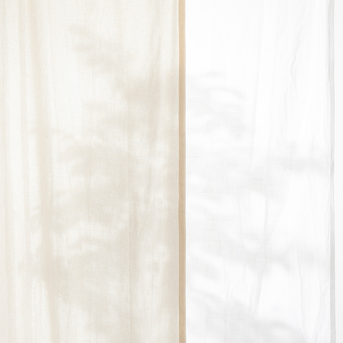 麻素材で優しい風合いに仕立てたリネンカーテン/アイボリー（透け具合1）