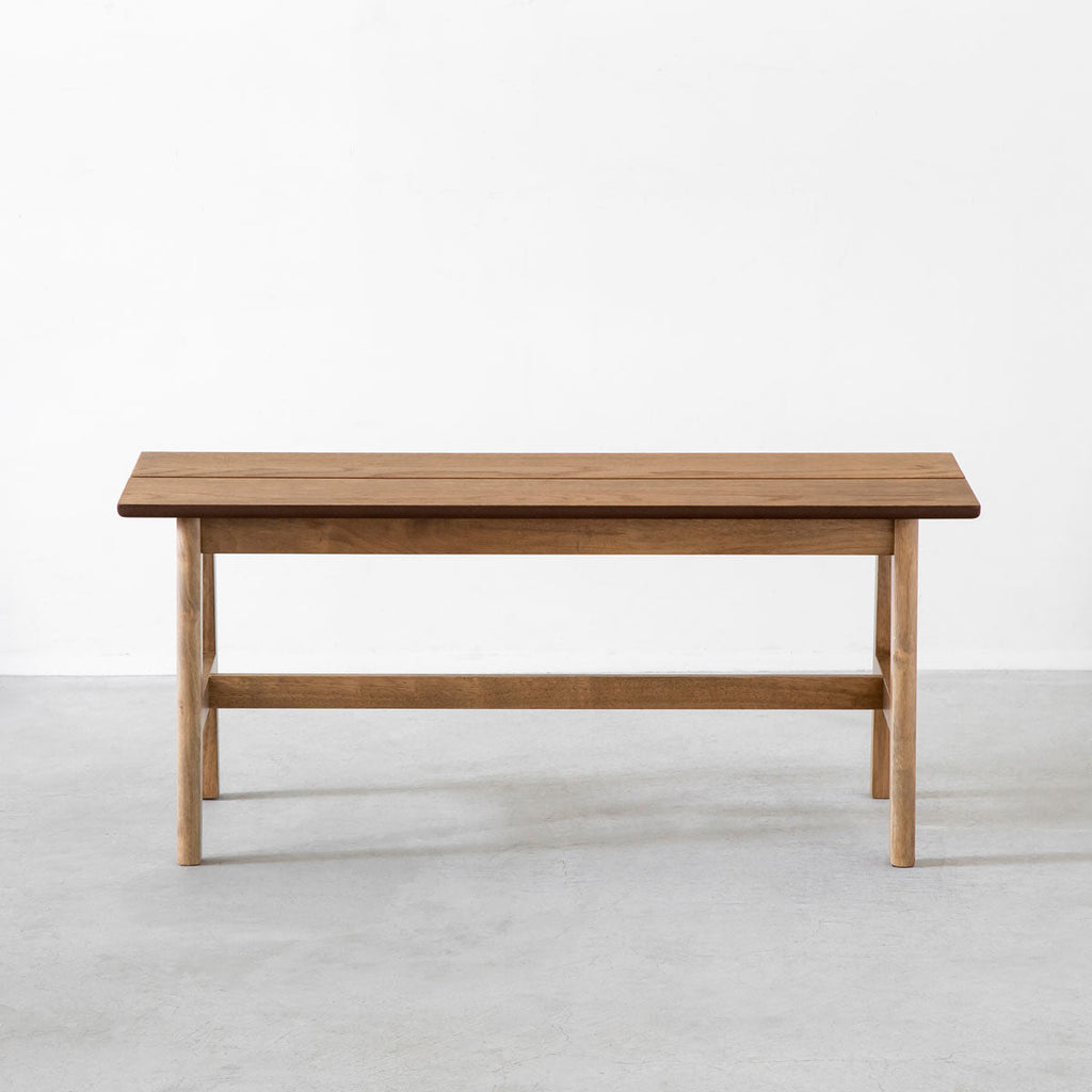 かなでもののワイピング塗装を施したオークの美しい木肌の素材感のシンプルナチュラルなウッドベンチ