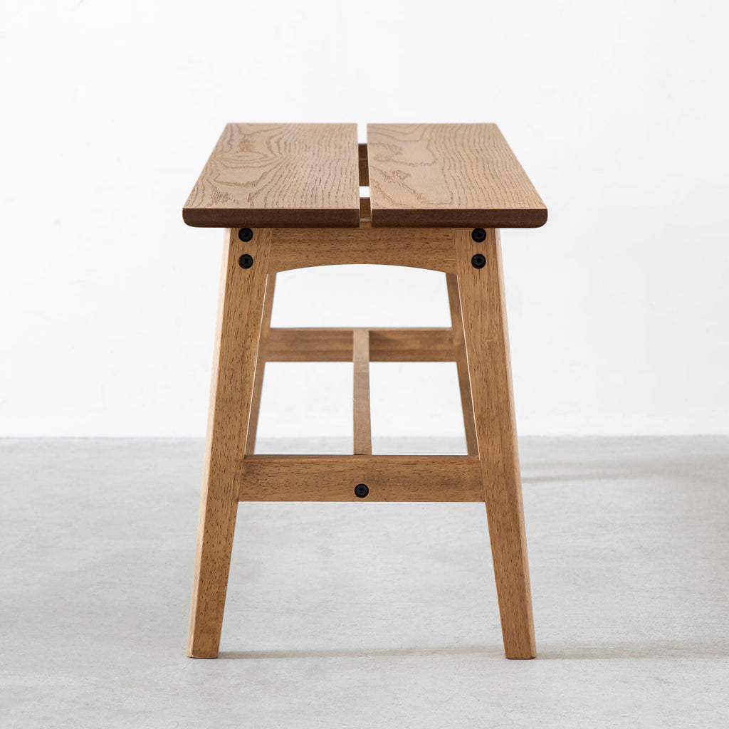 かなでもののワイピング塗装を施したオークの美しい木肌の素材感のシンプルナチュラルなウッドベンチ4