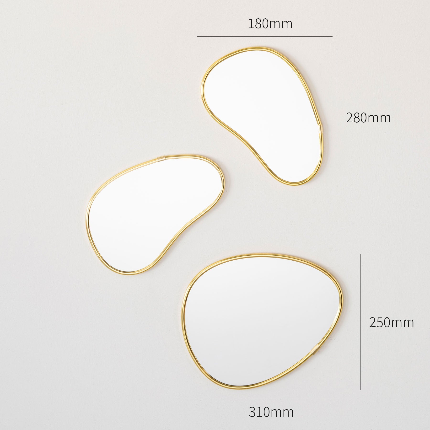 Hubba Pebble Mirrors, Set of 3 小石のような ウォールミラー 3枚