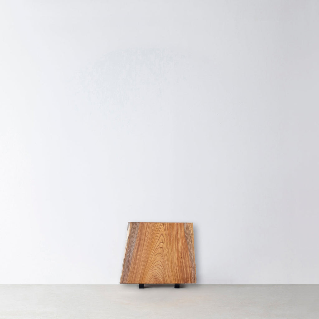 一枚板 / ケヤキ #0026　490 × 510 ~ 610 mm