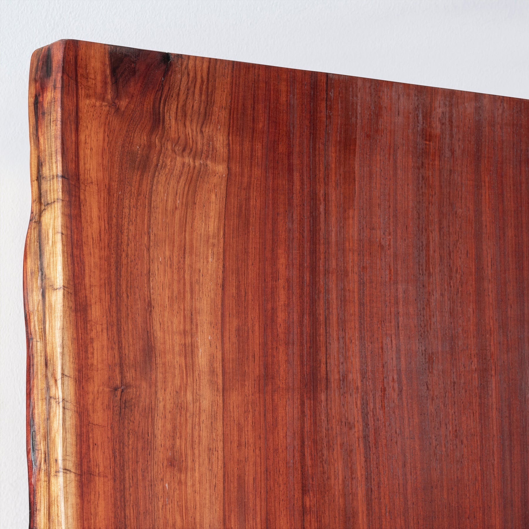 一枚板 / パードック #0018　1860 × 650 ~ 670 mm