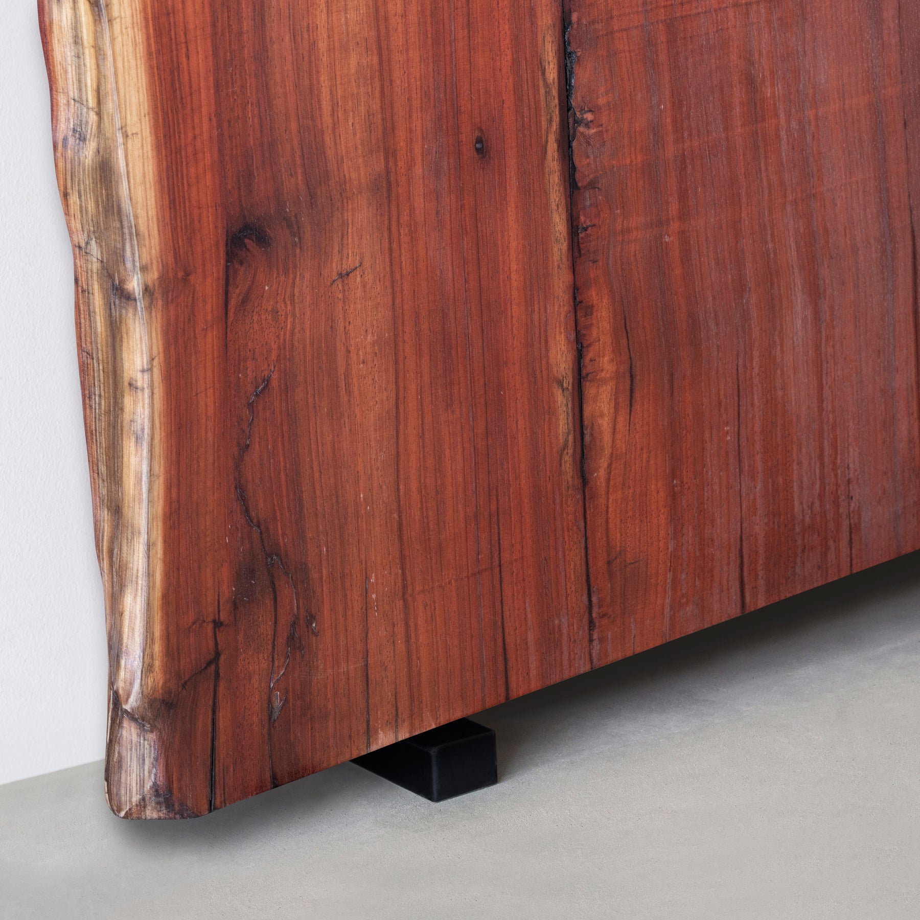 一枚板 / パードック #0018　1860 × 650 ~ 670 mm