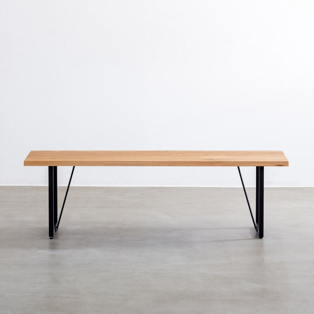 Lサイズオーク無垢材ベンチ・正面アングル