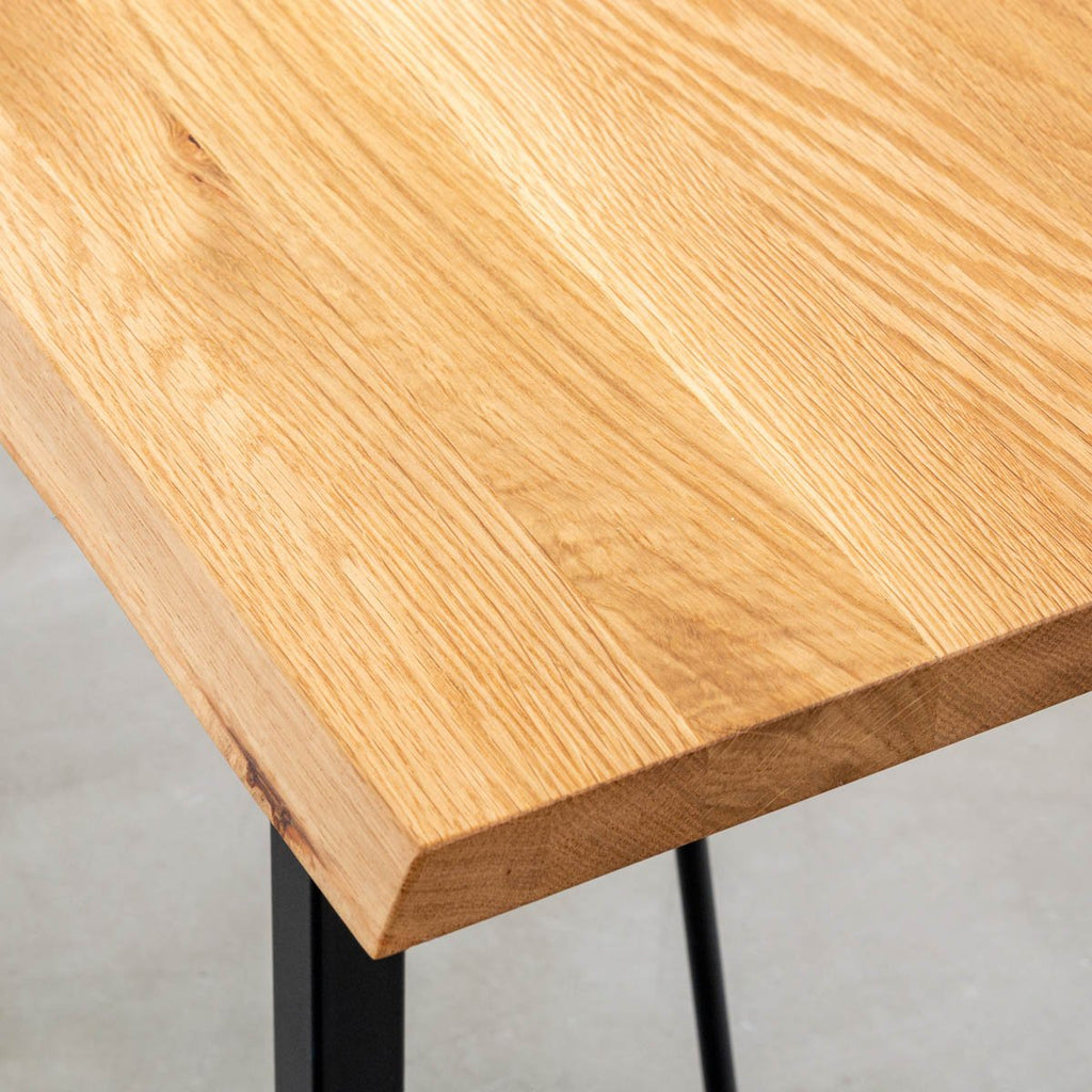 Lサイズオーク無垢材ベンチ・天板クローズアップ