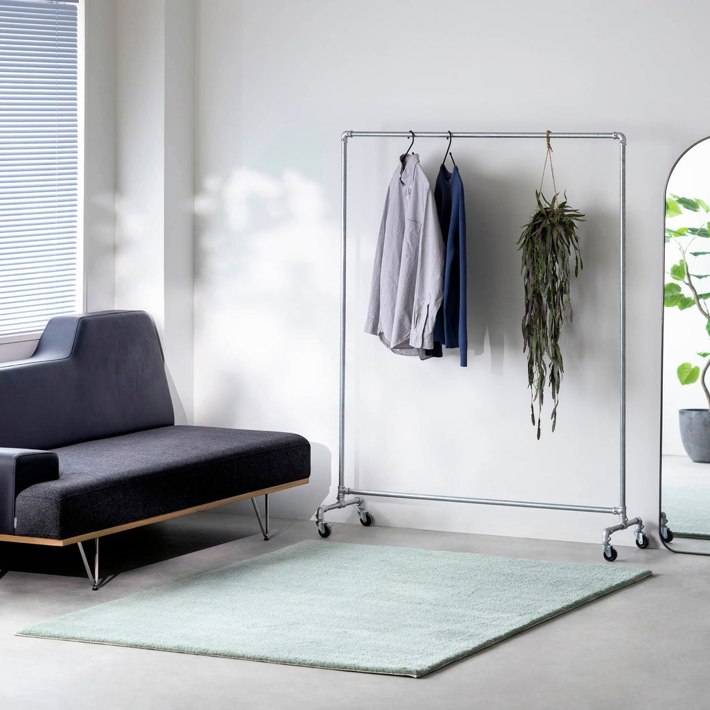 インダストリアルテイストなラック