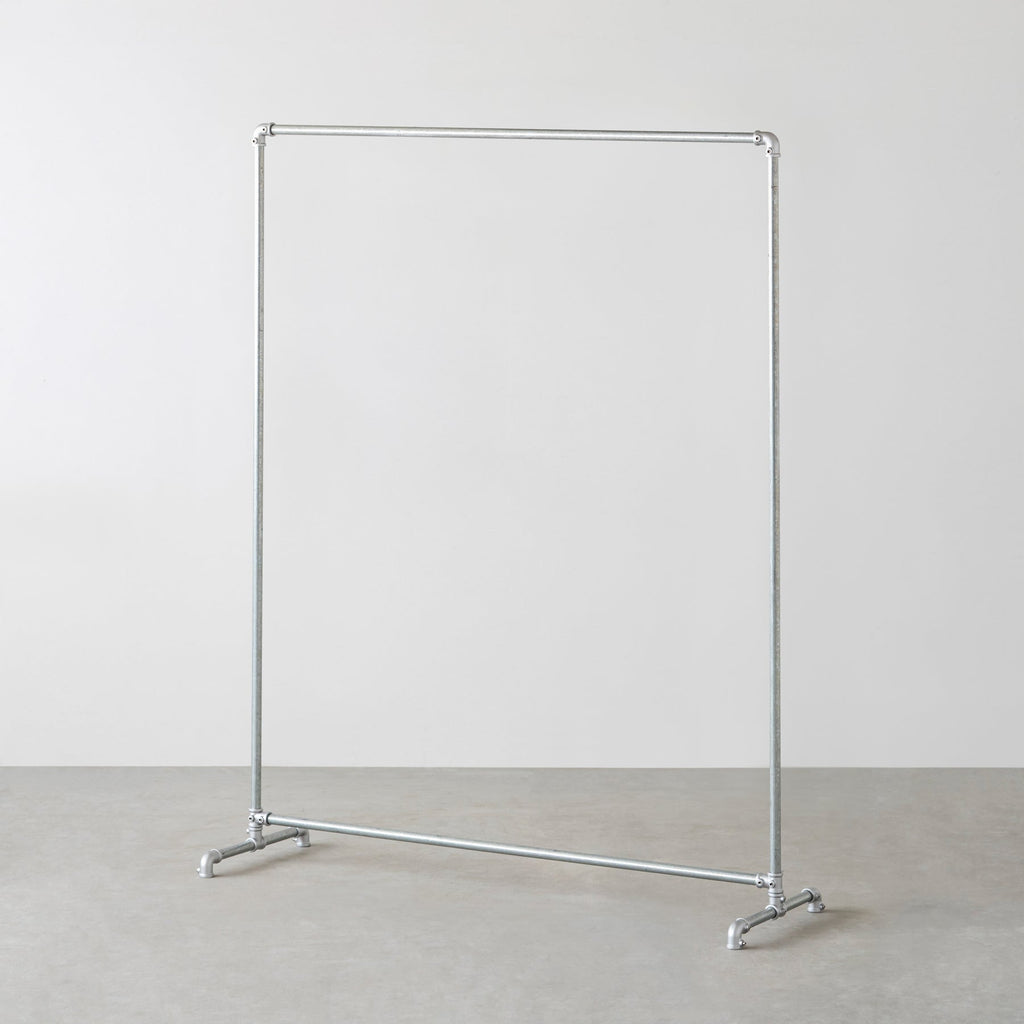 インダストリアルテイストなラック