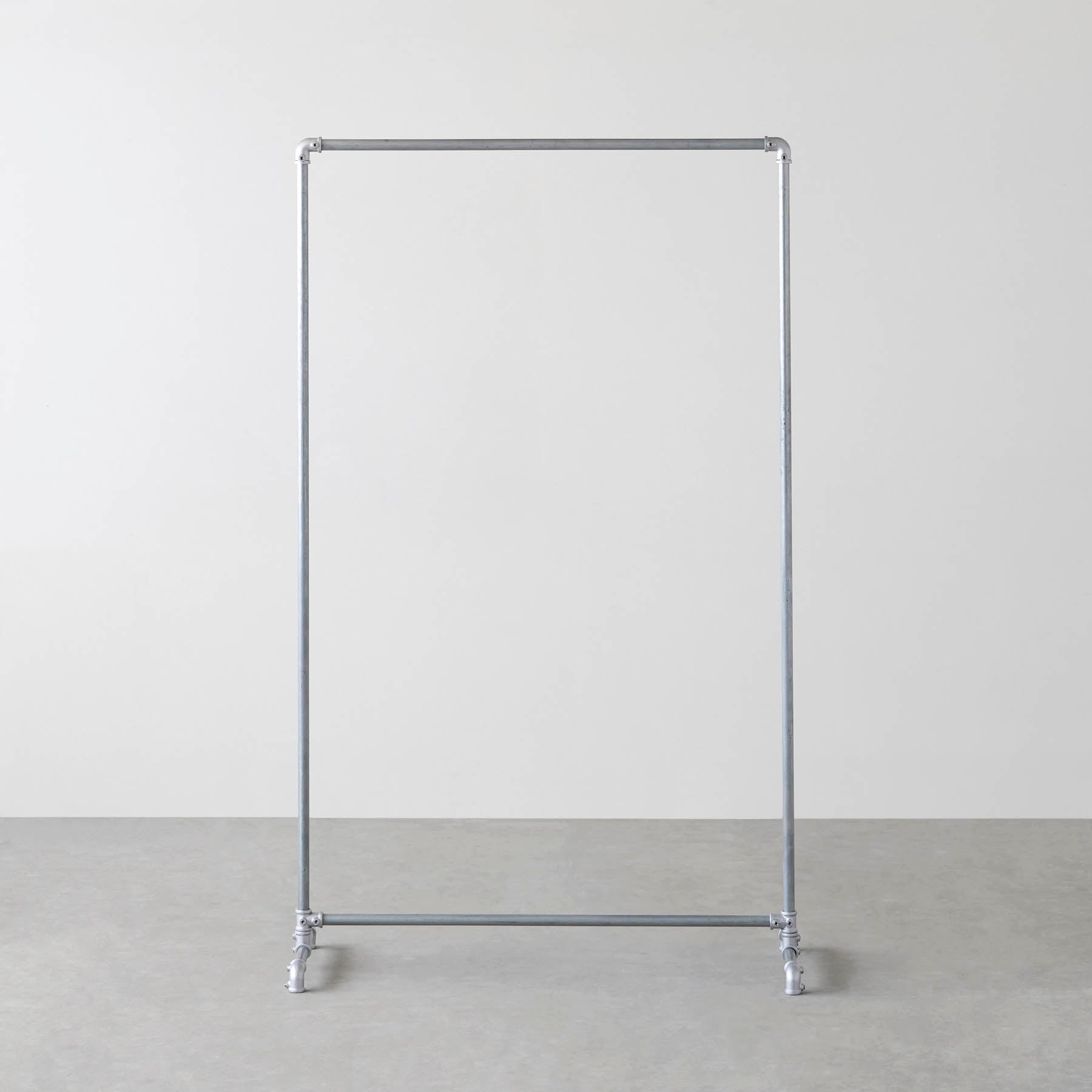 インダストリアルテイストなラック