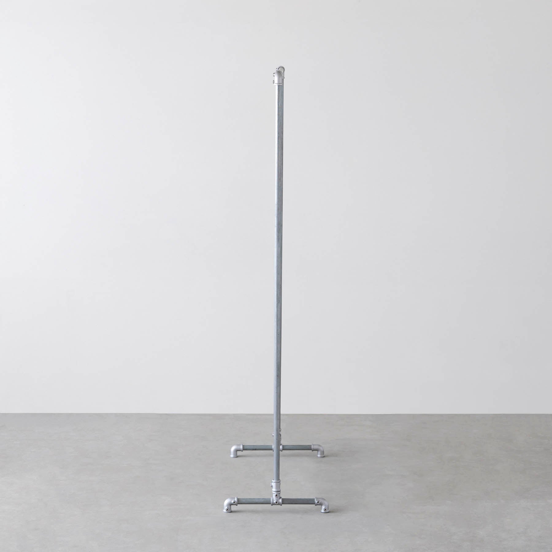 インダストリアルテイストなラック