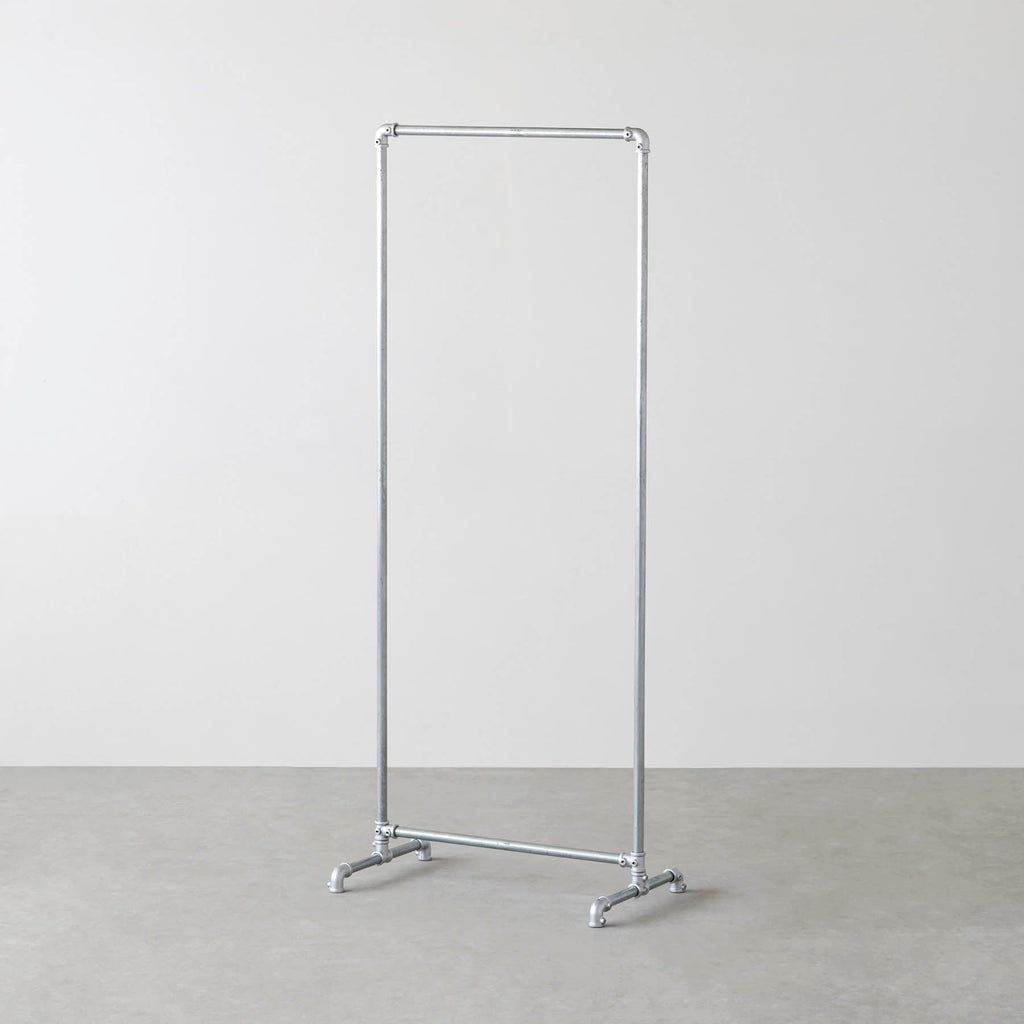 インダストリアルテイストなラック