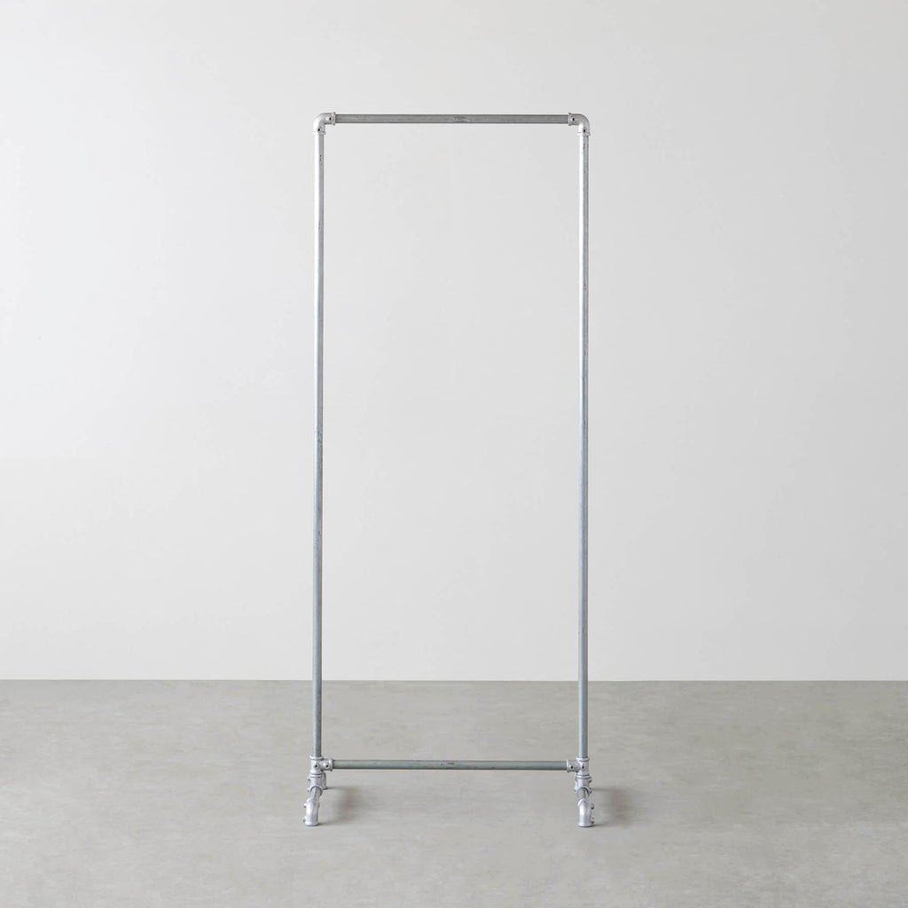 インダストリアルテイストなラック